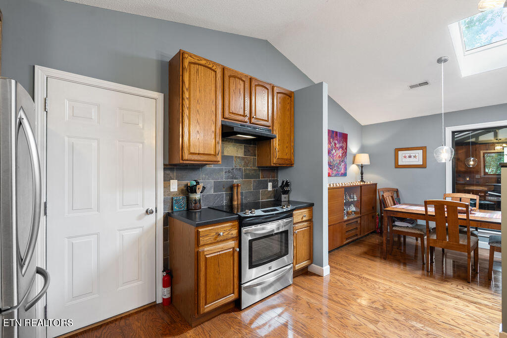 7425 Casselberry Circle Corryton TN 37721