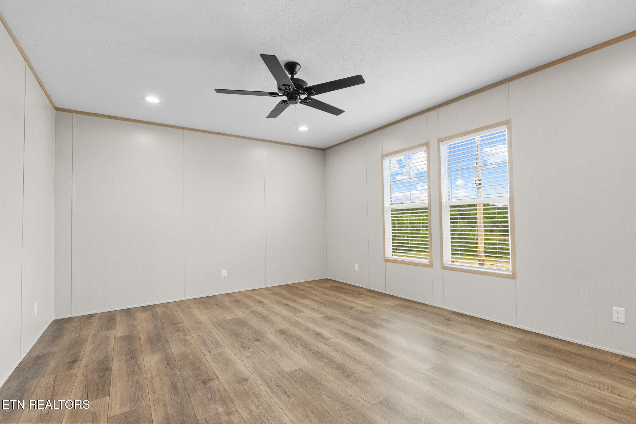 117 Delia Young Lane Wartburg TN 37887