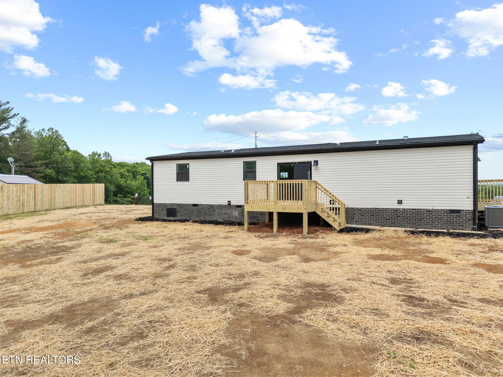 117 Delia Young Lane Wartburg TN 37887