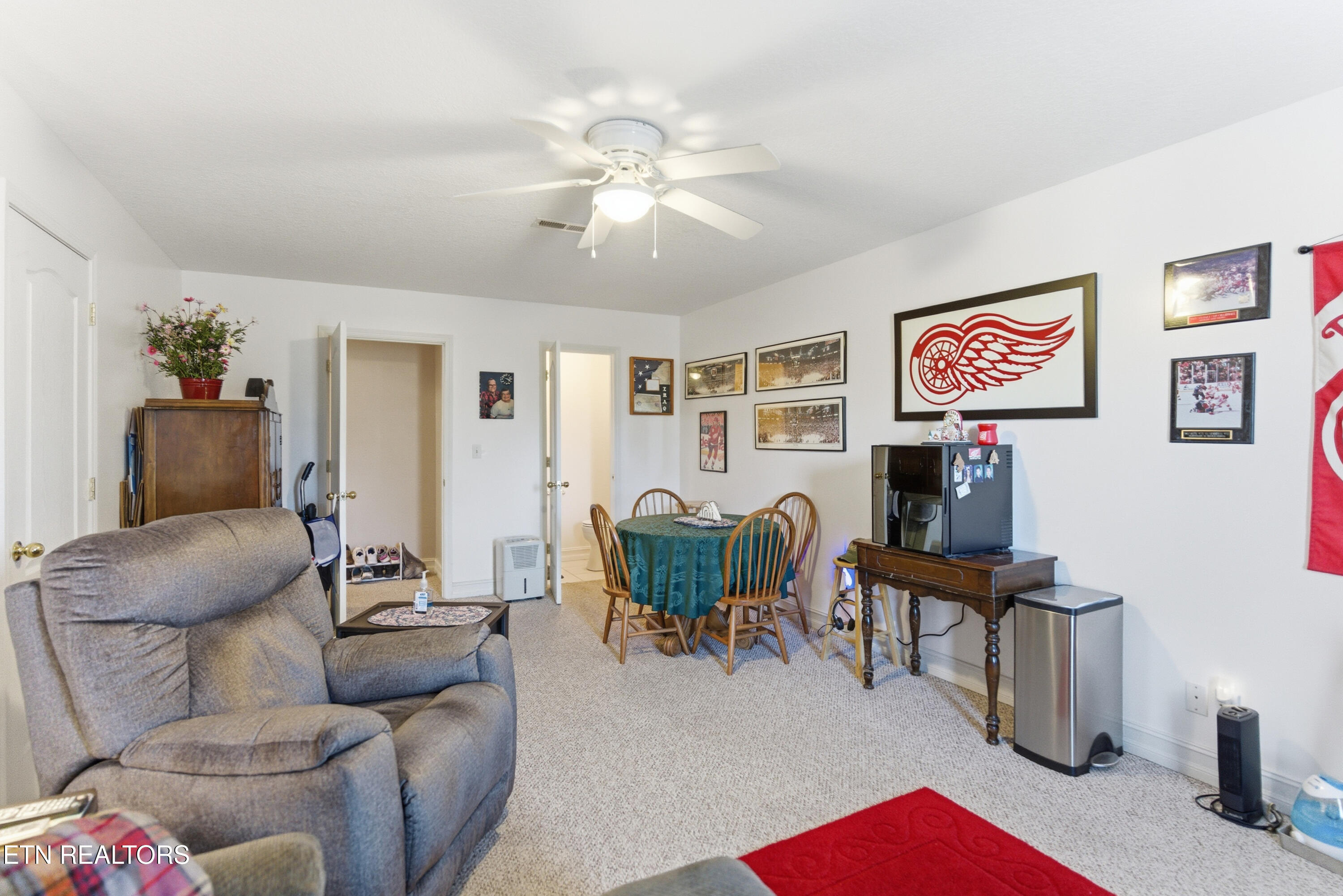 267 Far View Circle Jacksboro TN 37757