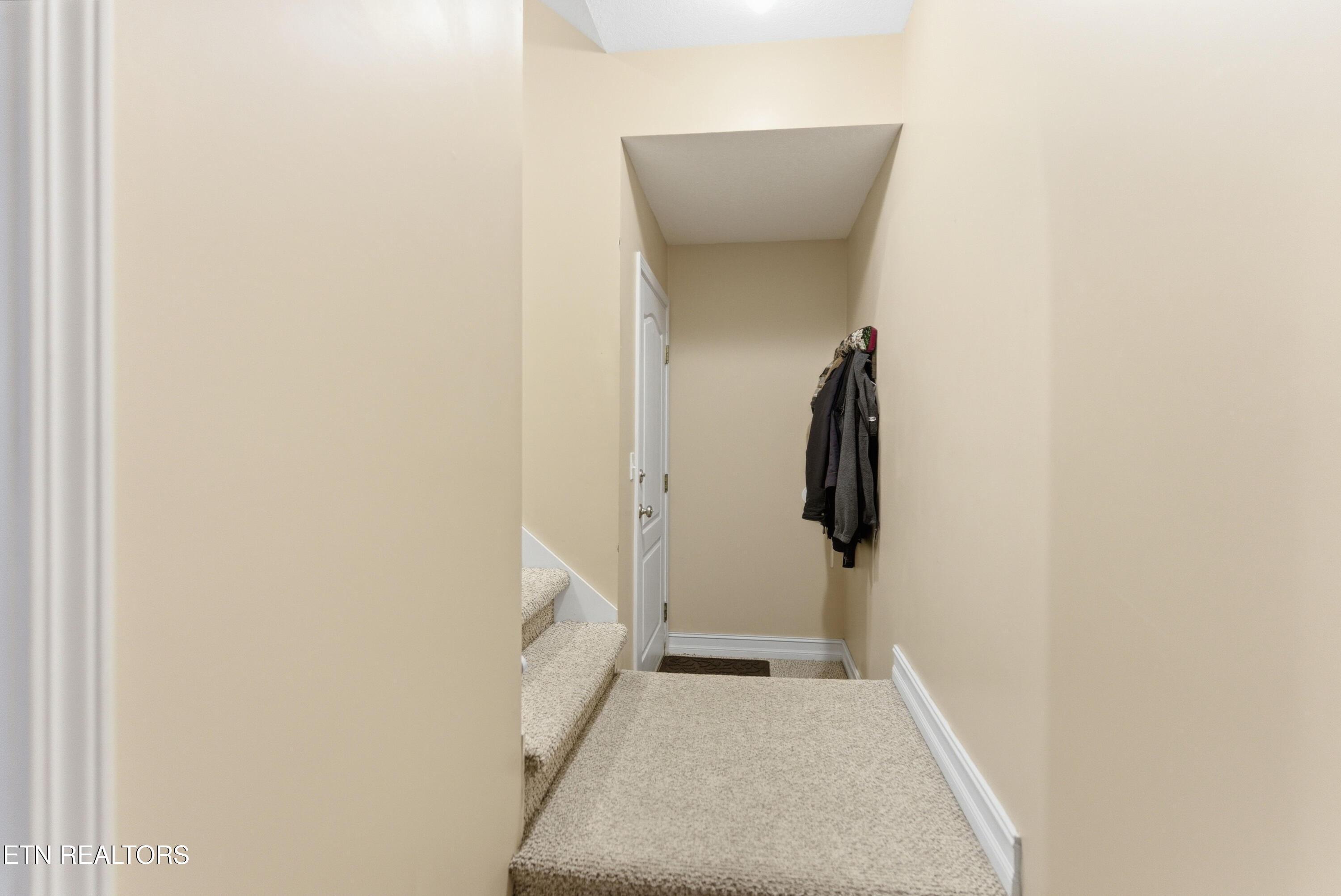 267 Far View Circle Jacksboro TN 37757
