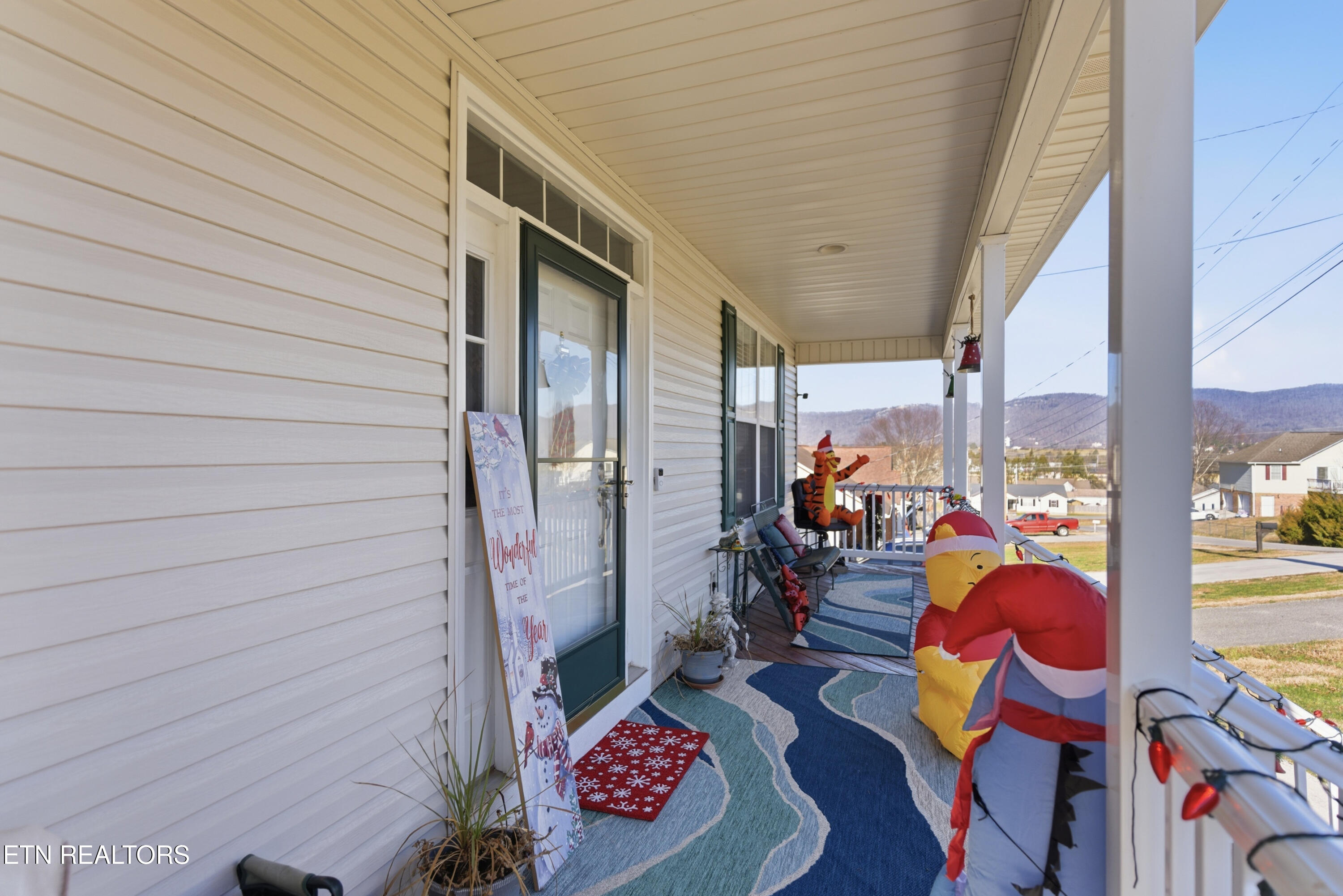 267 Far View Circle Jacksboro TN 37757