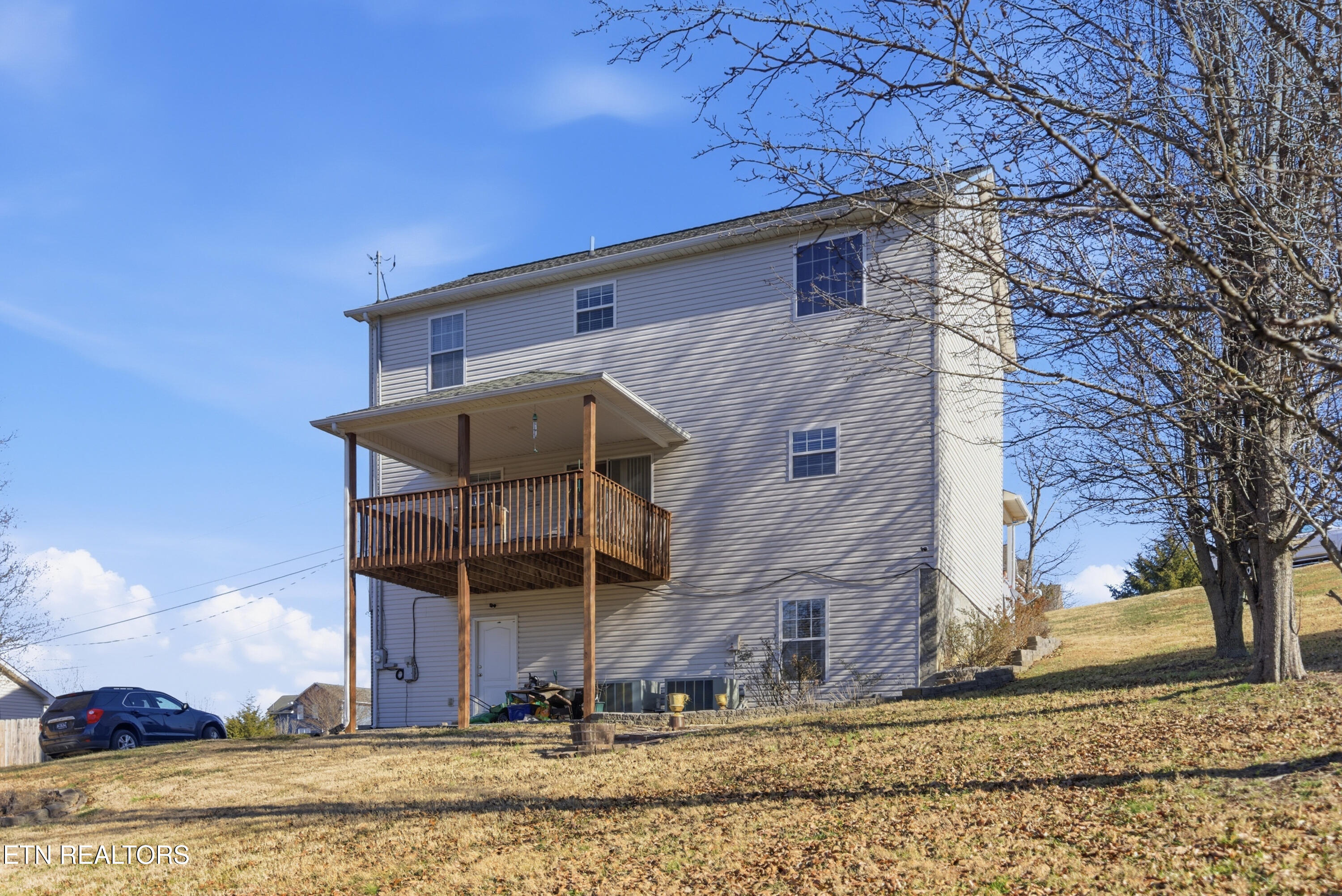 267 Far View Circle Jacksboro TN 37757