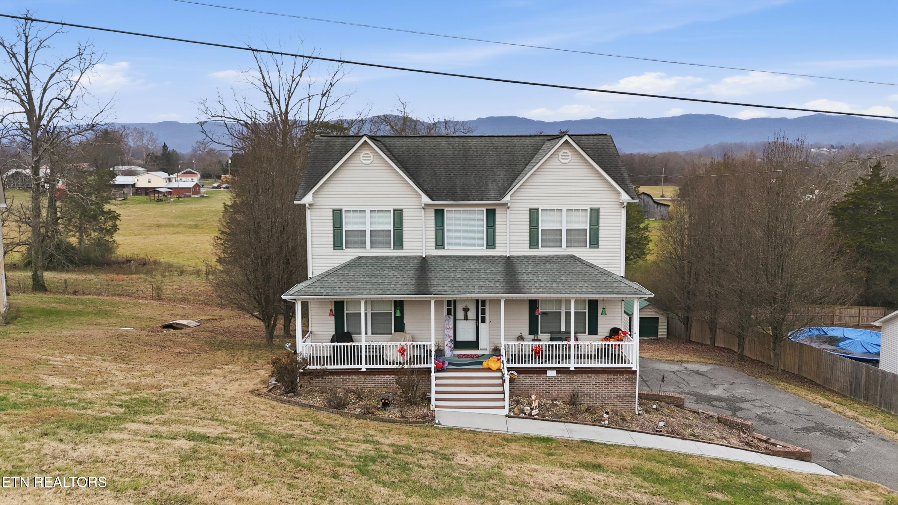 267 Far View Circle Jacksboro TN 37757
