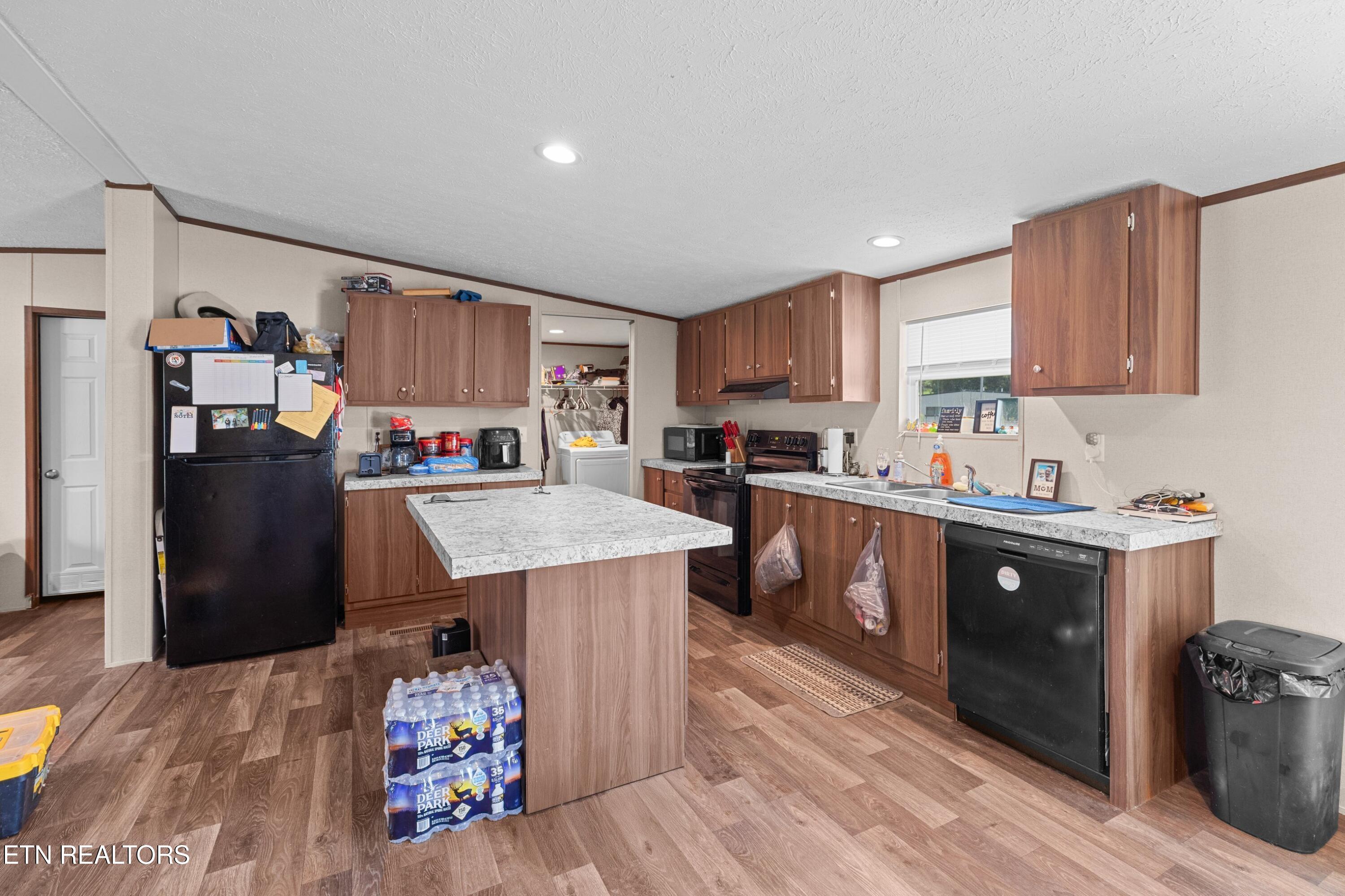 1469 Old Newport Highway Dandridge TN 37725