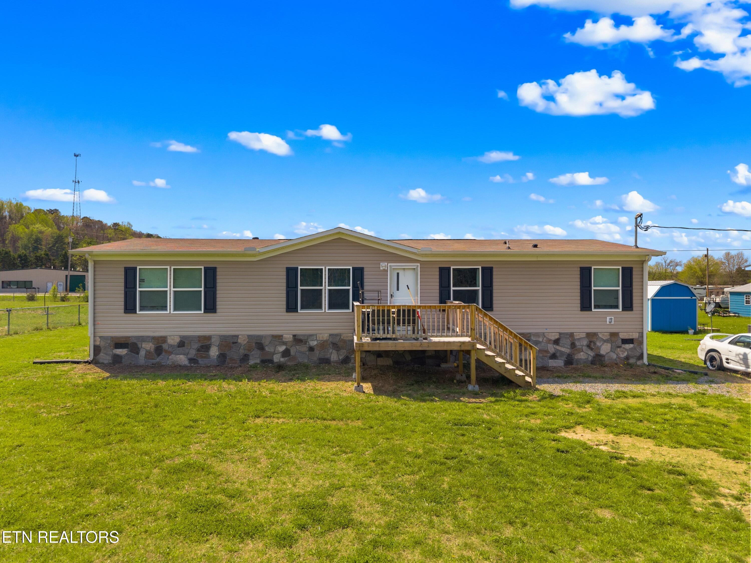1469 Old Newport Highway Dandridge TN 37725