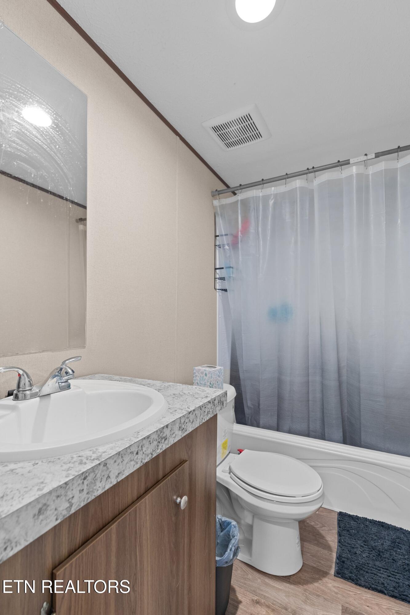 1469 Old Newport Highway Dandridge TN 37725