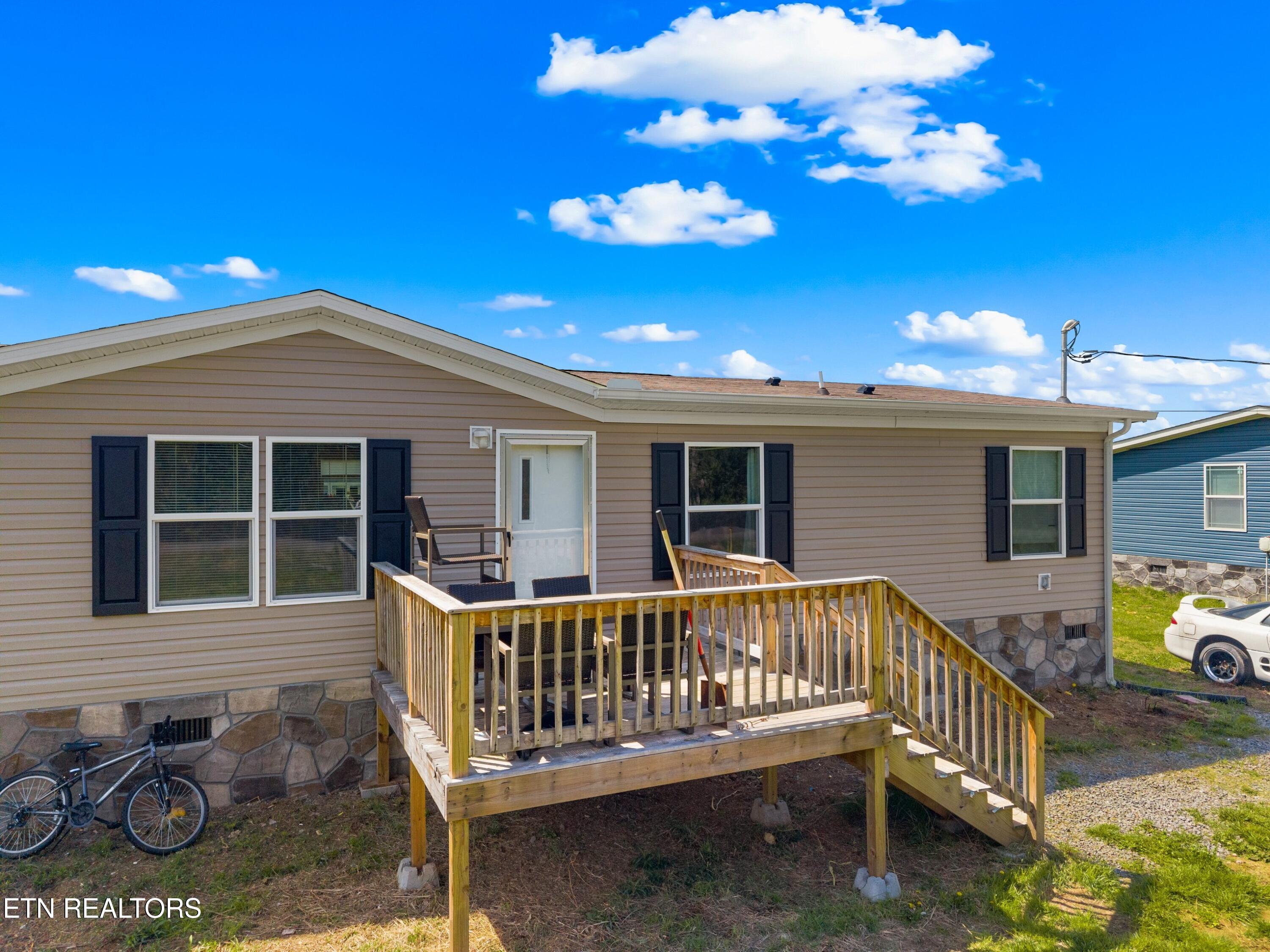 1469 Old Newport Highway Dandridge TN 37725