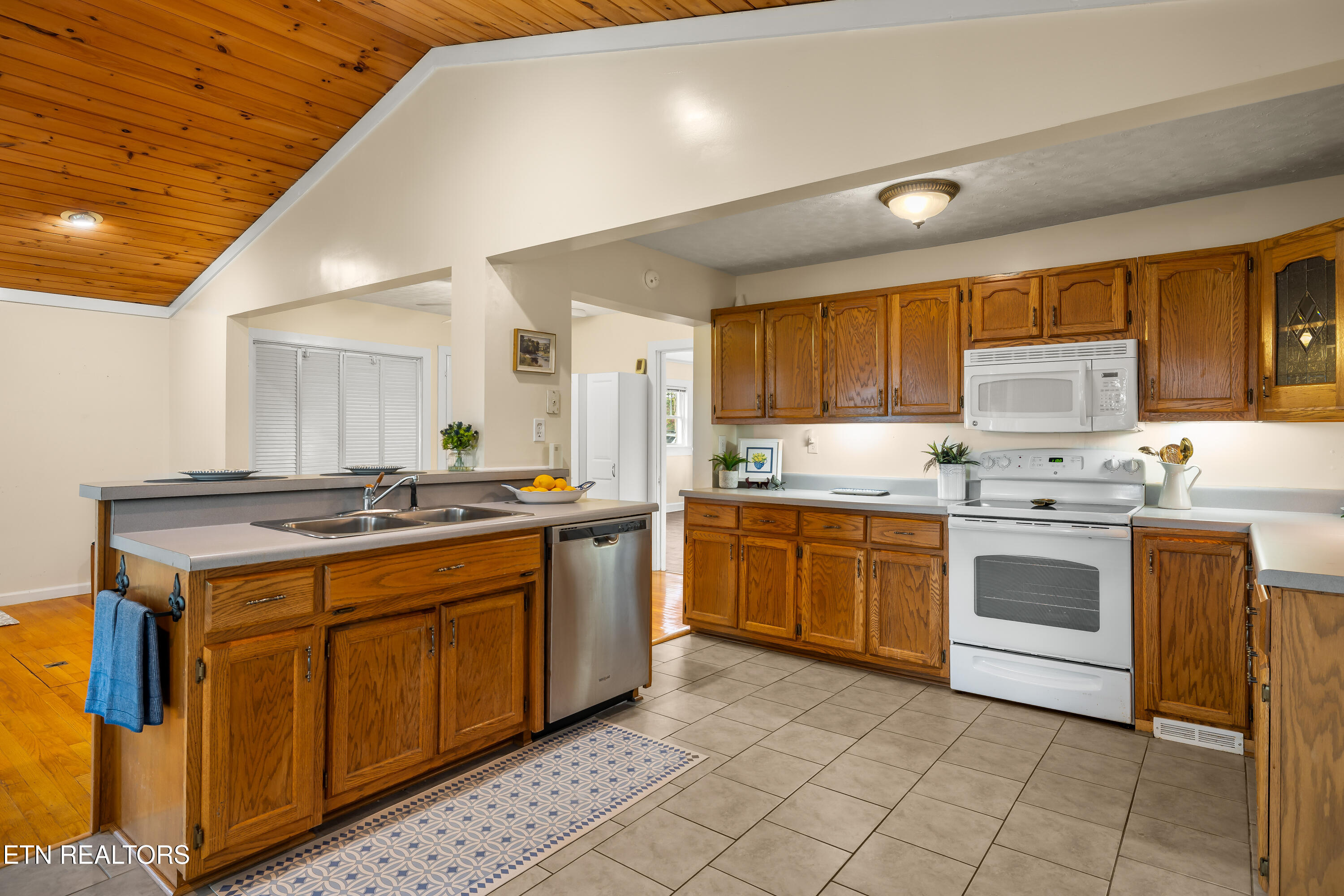 3346 Tuckaleechee Pike Maryville TN 37803