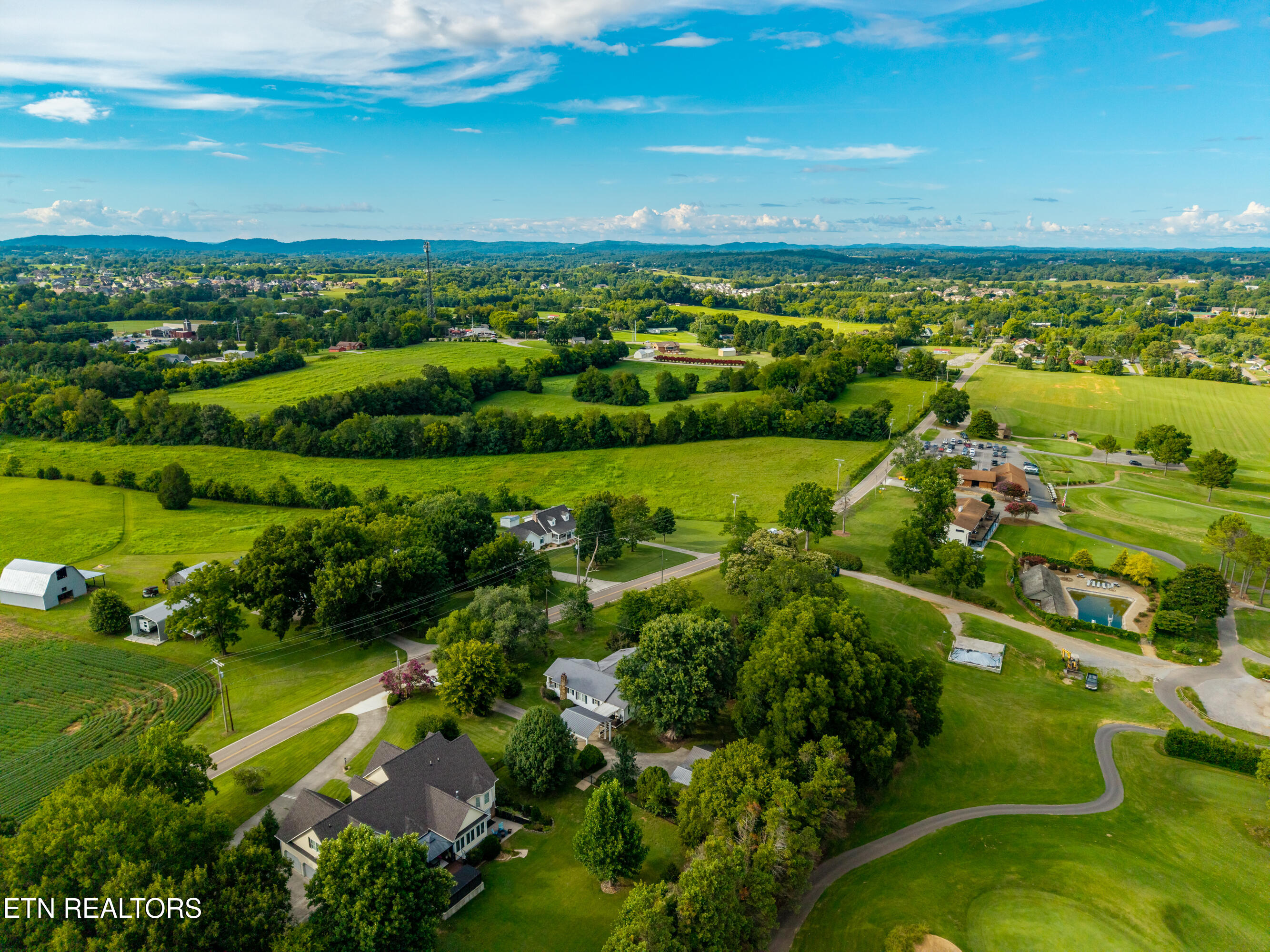 3346 Tuckaleechee Pike Maryville TN 37803