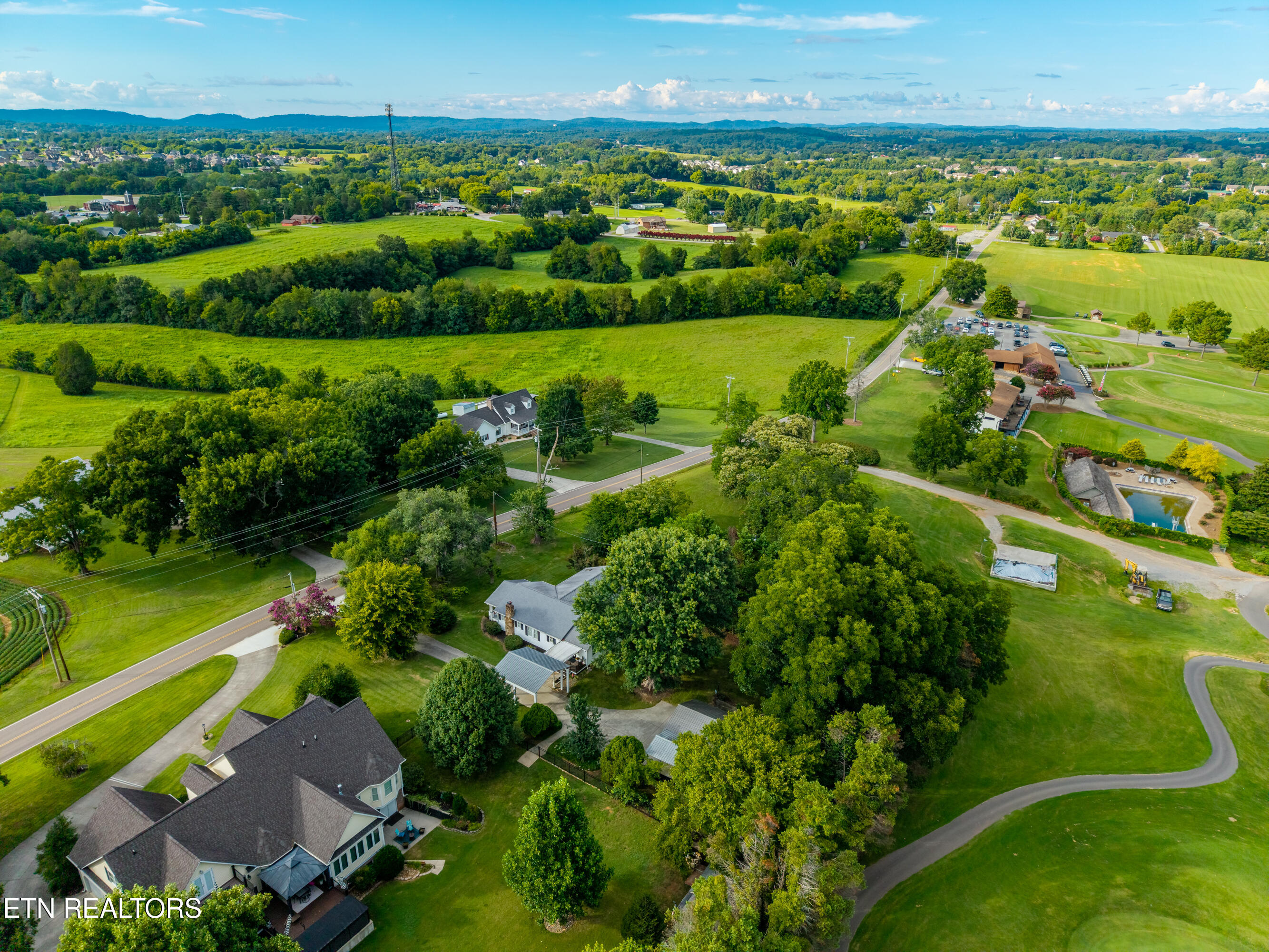 3346 Tuckaleechee Pike Maryville TN 37803