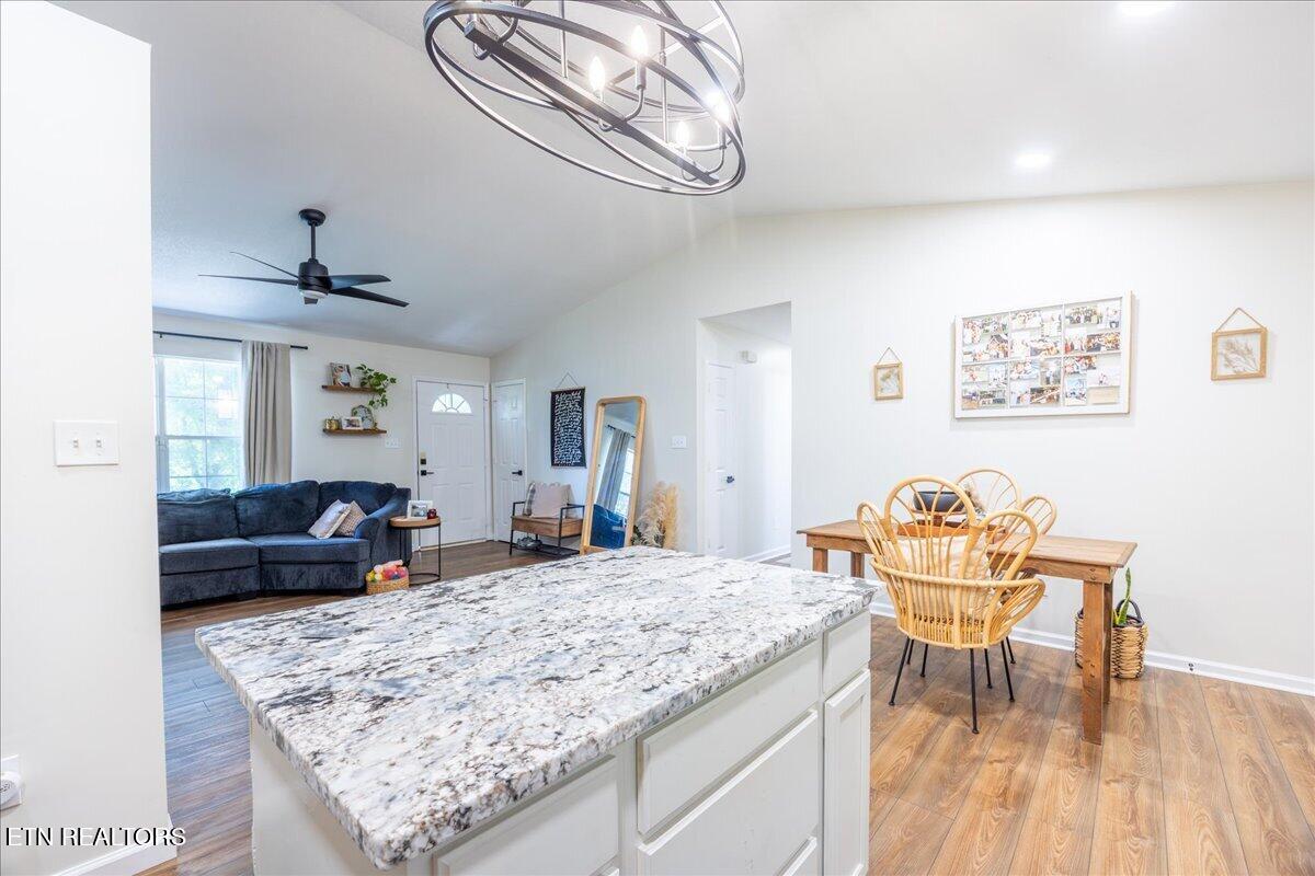 860 Anchor Drive Lenoir City TN 37771