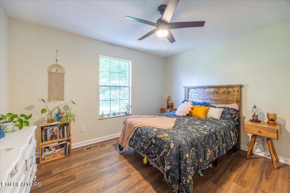 860 Anchor Drive Lenoir City TN 37771