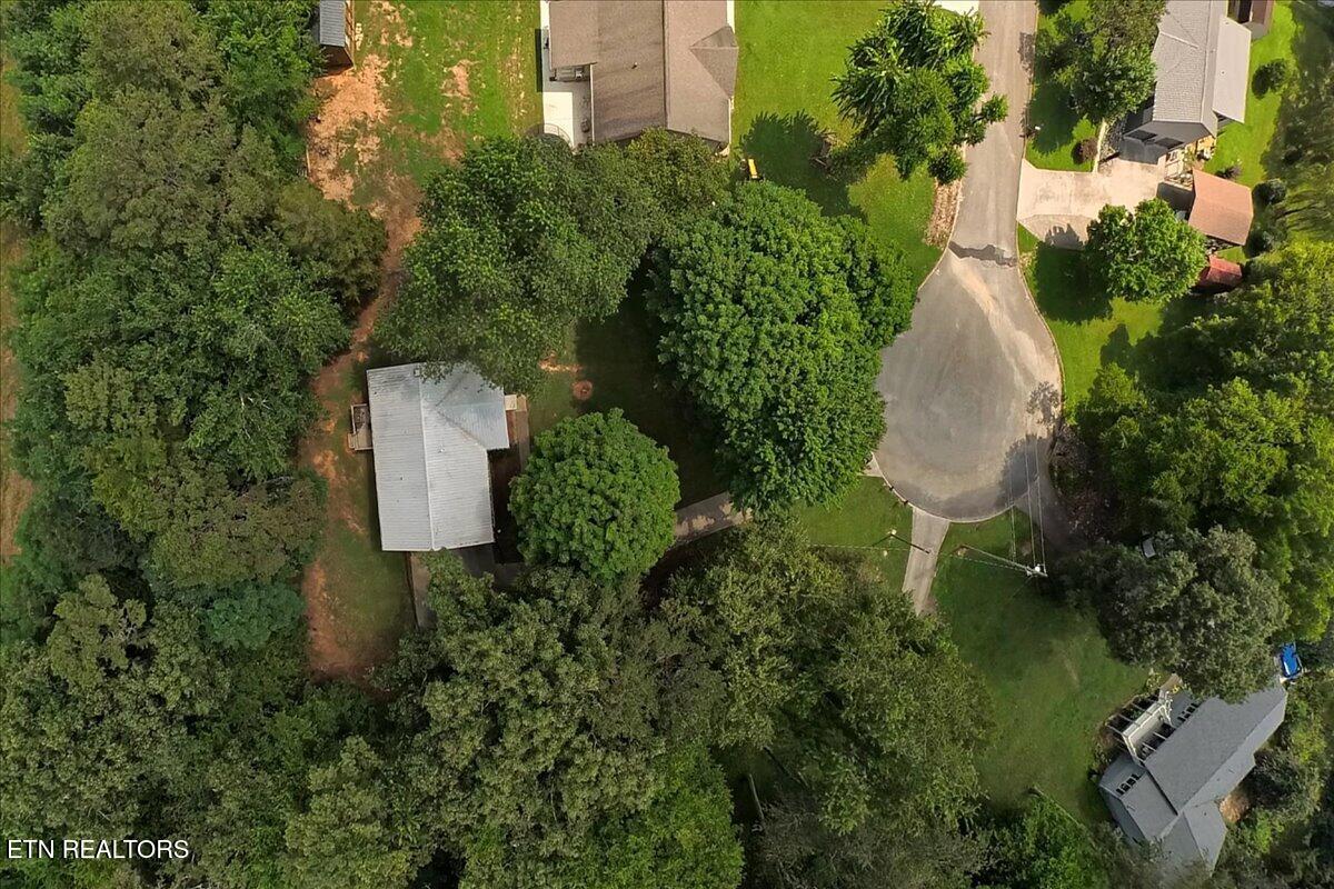 860 Anchor Drive Lenoir City TN 37771