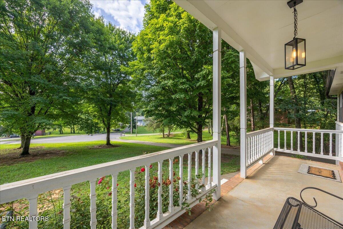 860 Anchor Drive Lenoir City TN 37771