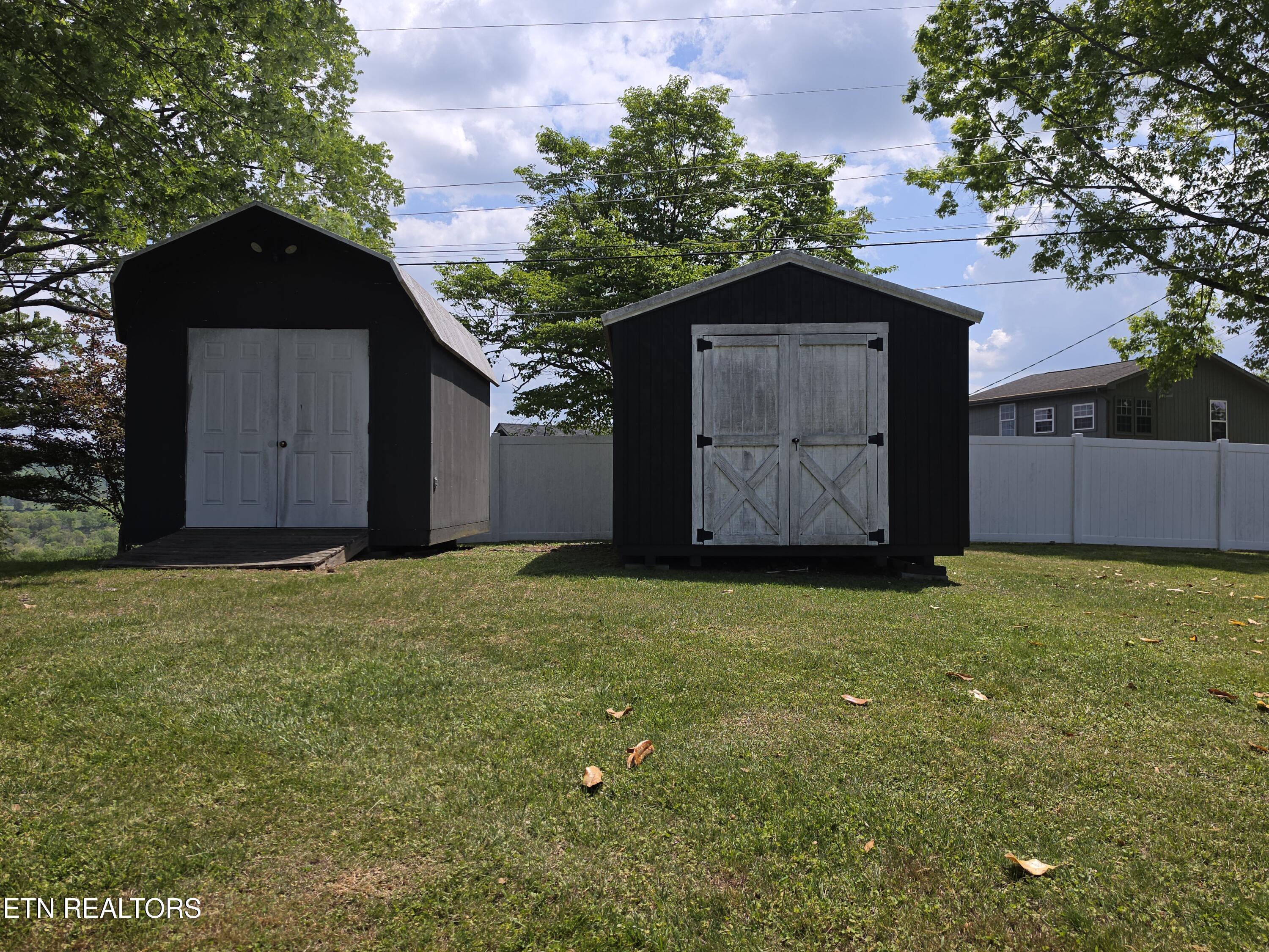 201 Coffey Street Tazewell TN 37879