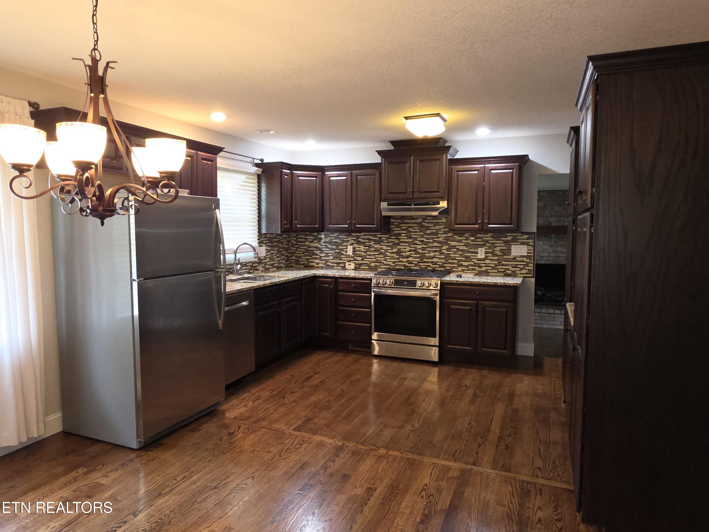 201 Coffey Street Tazewell TN 37879