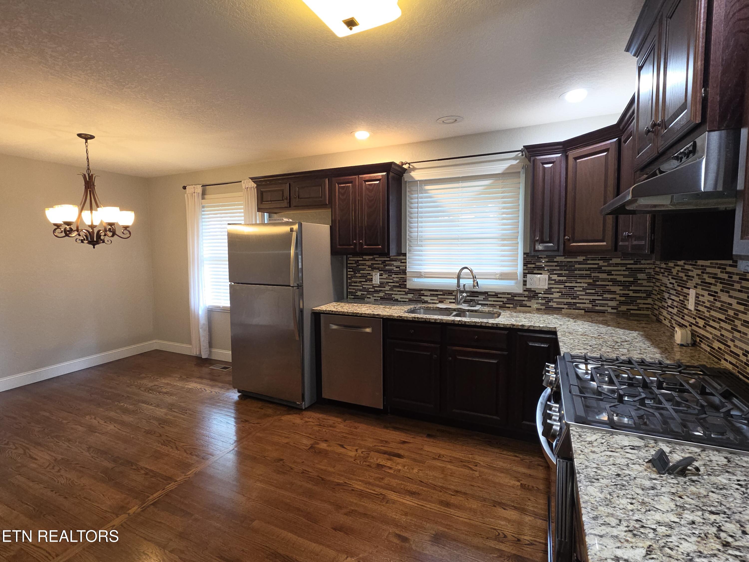 201 Coffey Street Tazewell TN 37879