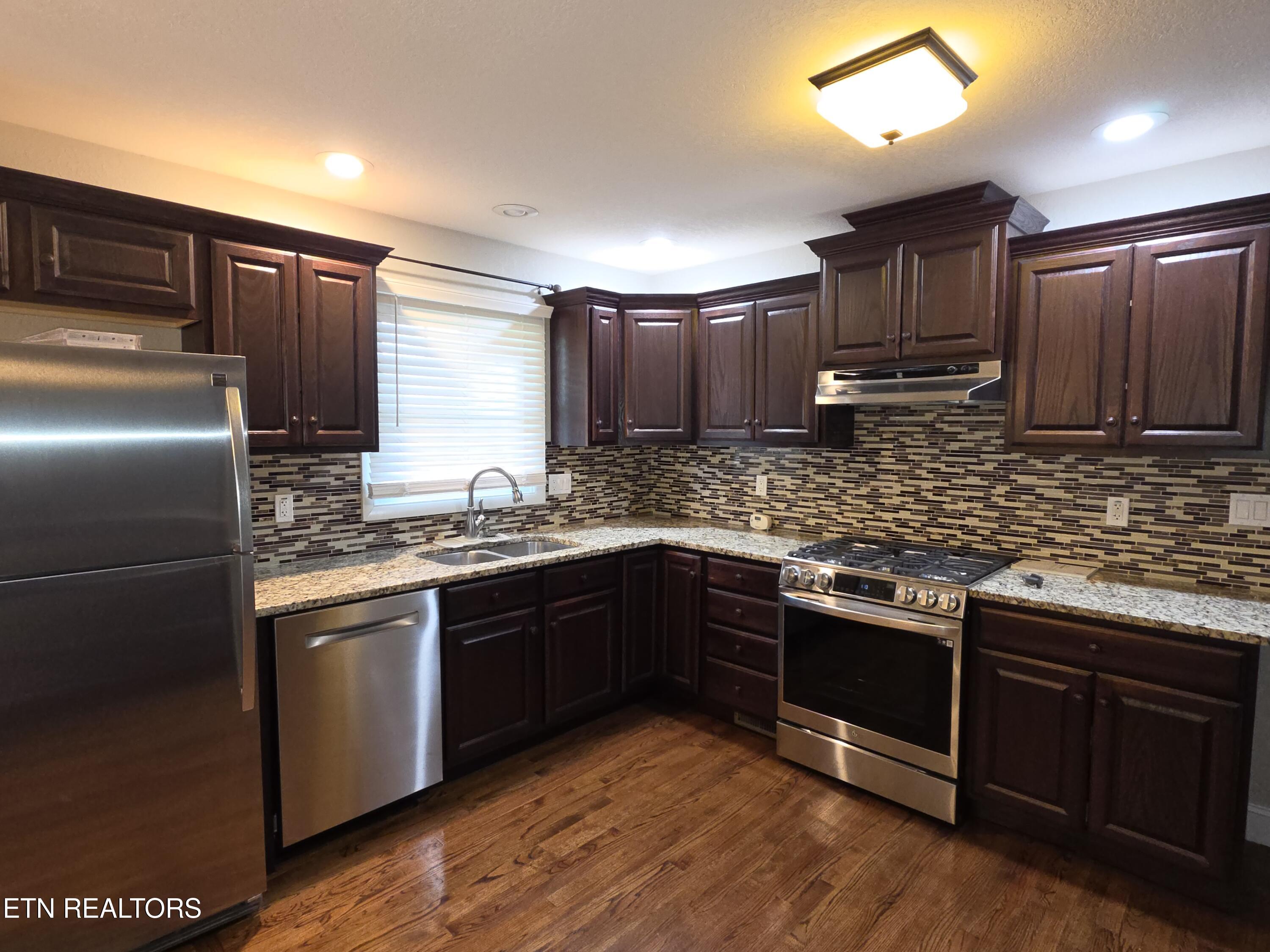 201 Coffey Street Tazewell TN 37879