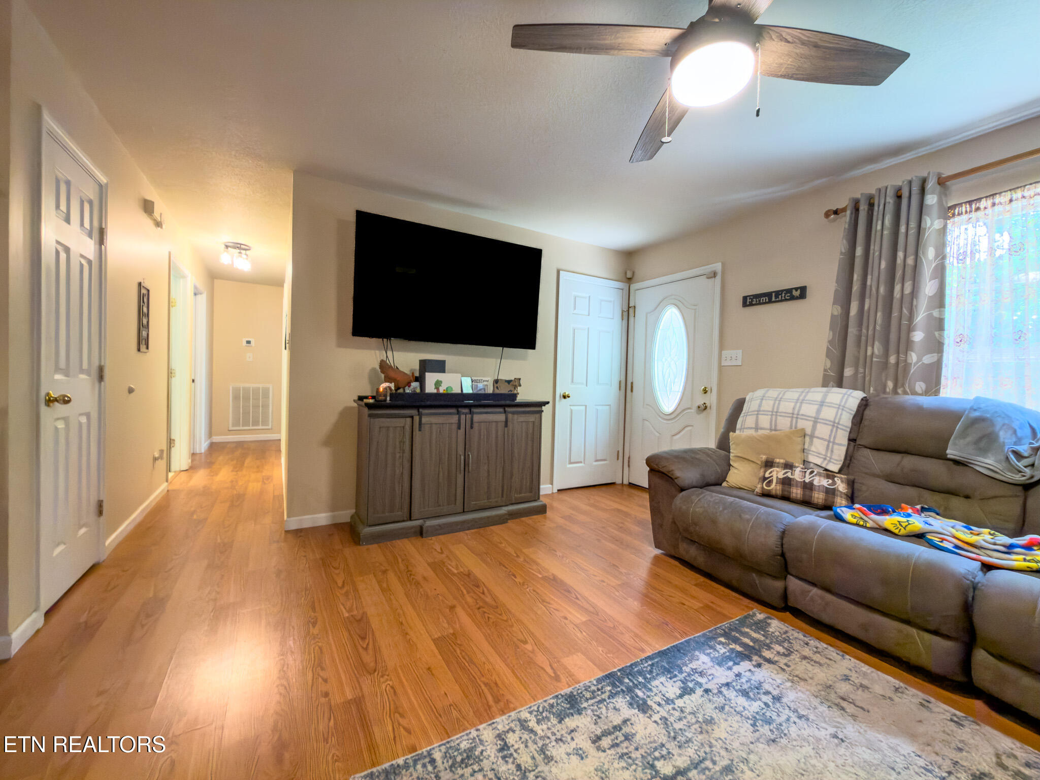 1540 Holland Trail Lenoir City TN 37772