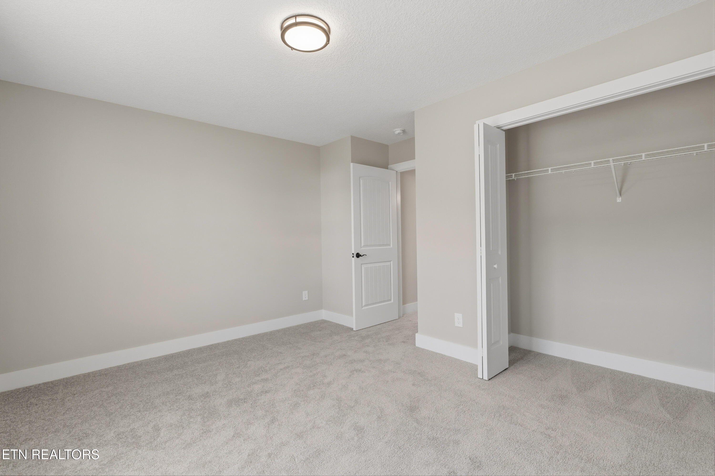 2345 Tributary Drive Sevierville TN 37876