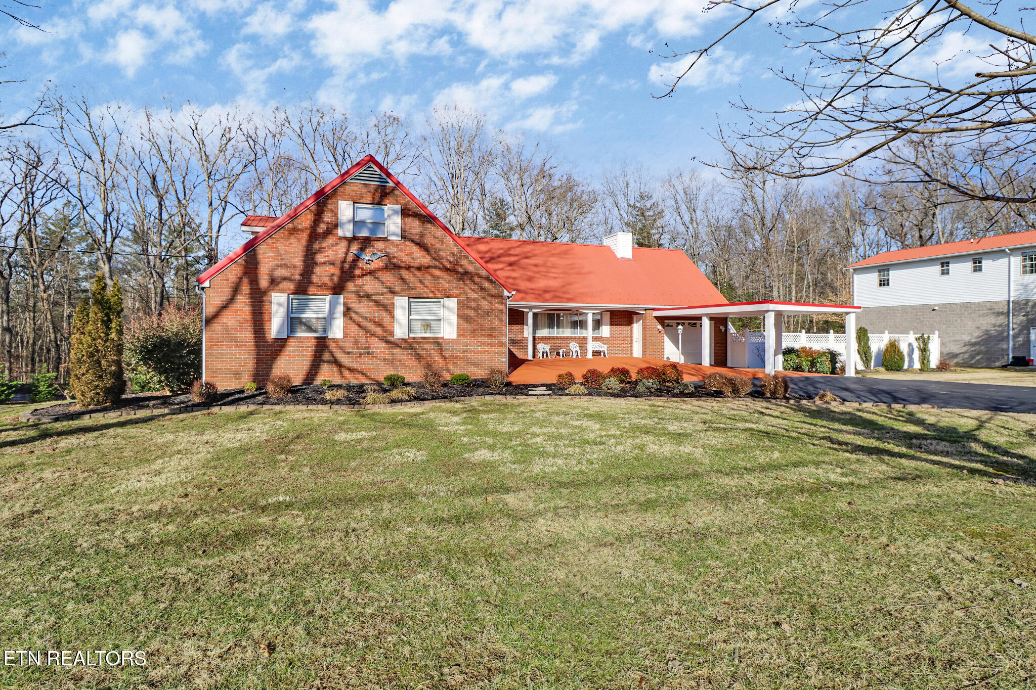 588 & 580 Catoosa Road Wartburg TN 37887