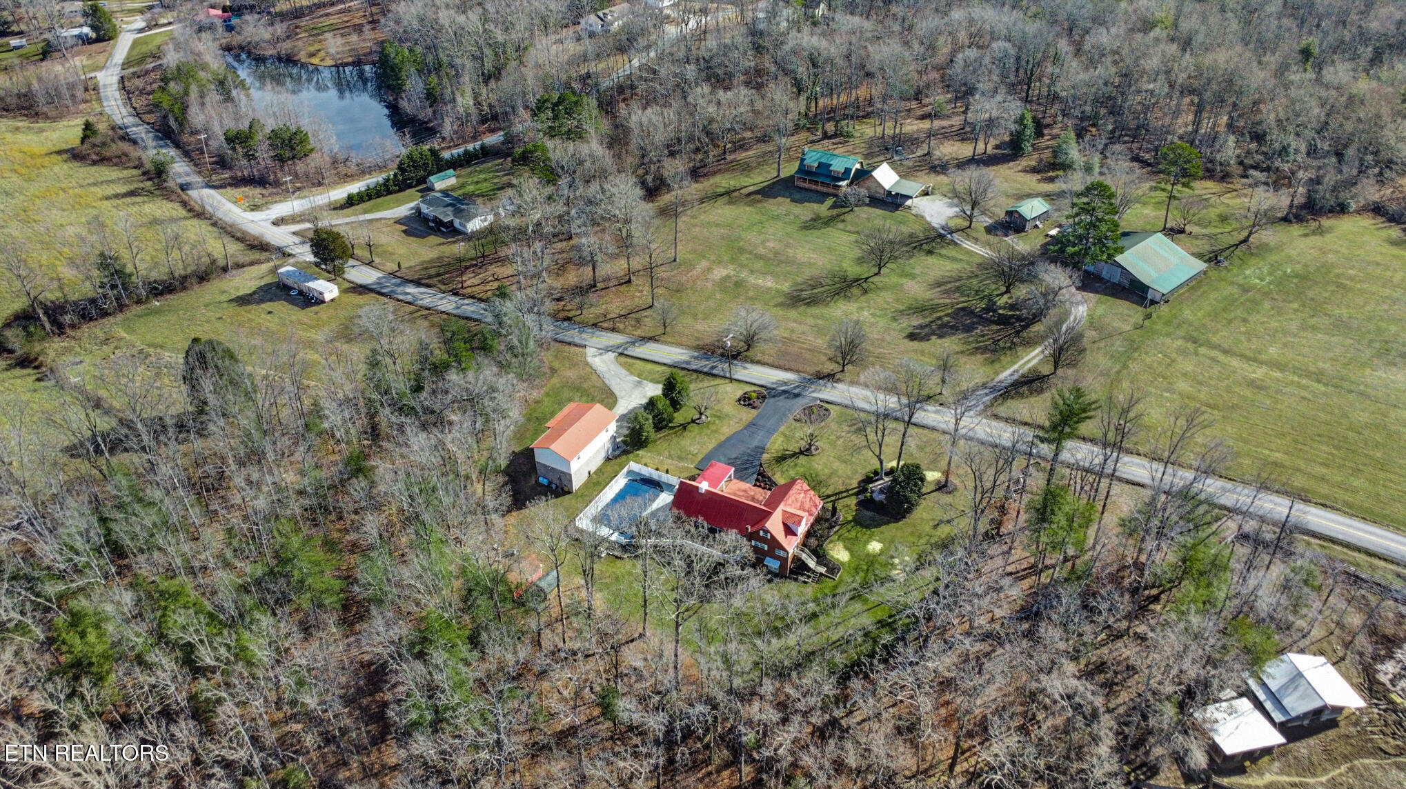 588 & 580 Catoosa Road Wartburg TN 37887