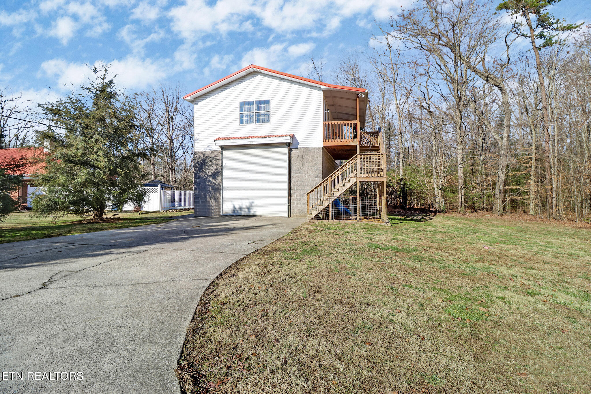 588 & 580 Catoosa Road Wartburg TN 37887