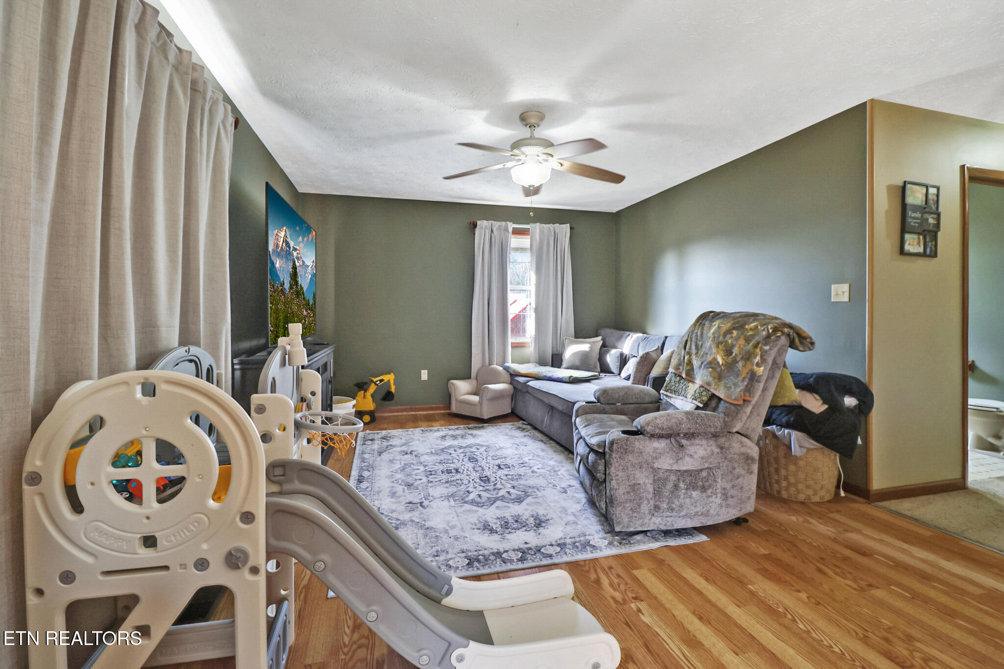 588 & 580 Catoosa Road Wartburg TN 37887