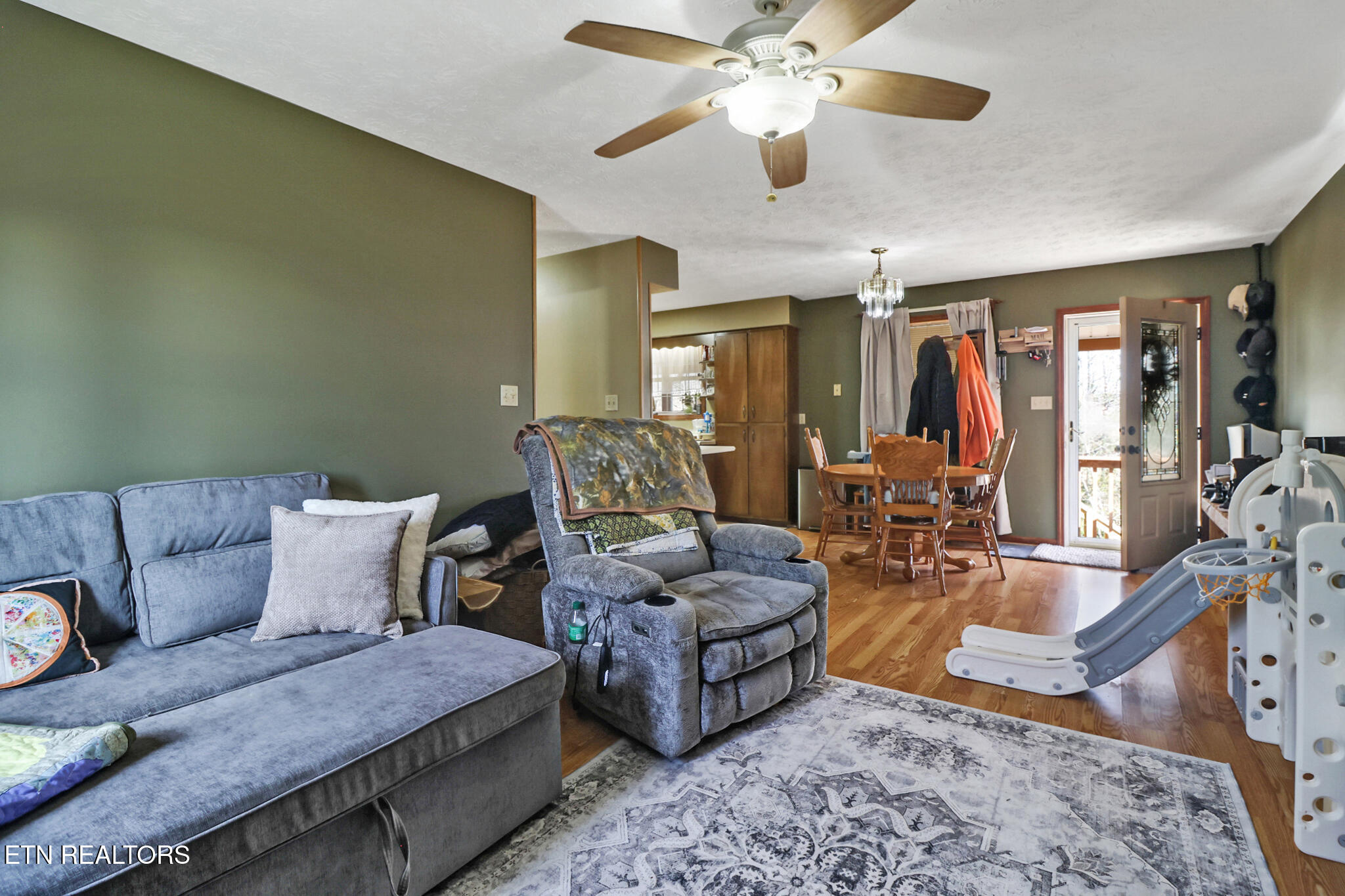 588 & 580 Catoosa Road Wartburg TN 37887