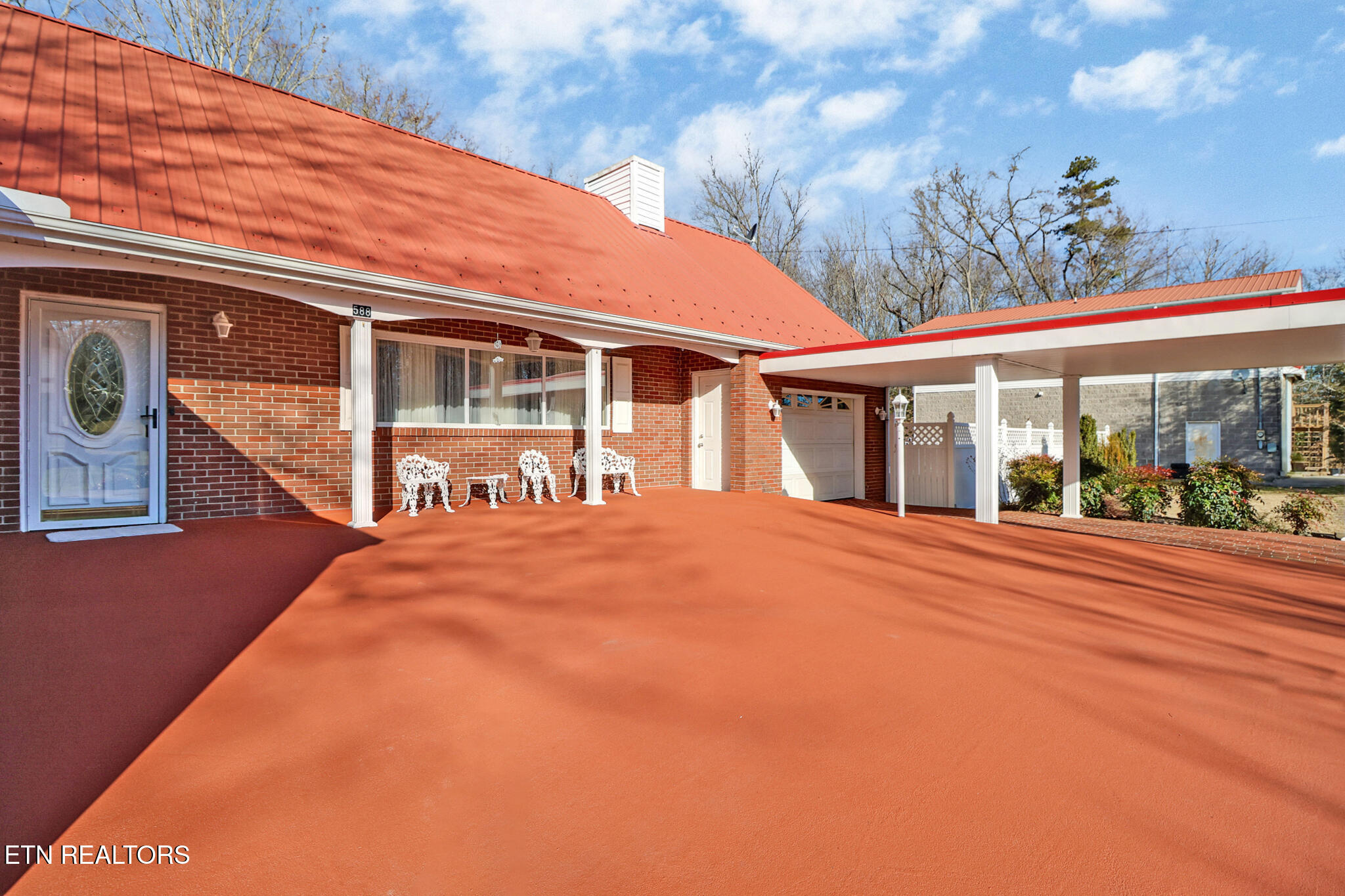 588 & 580 Catoosa Road Wartburg TN 37887