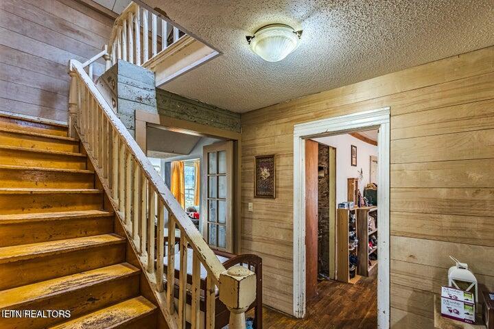 359 Depot Street Vonore TN 37885