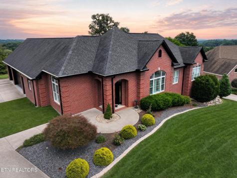 421 Saddle Ridge Knoxville TN 37934