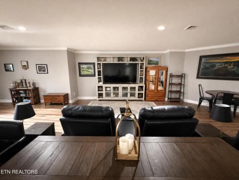 421 Saddle Ridge Knoxville TN 37934