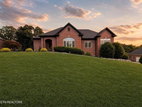 421 Saddle Ridge Knoxville TN 37934