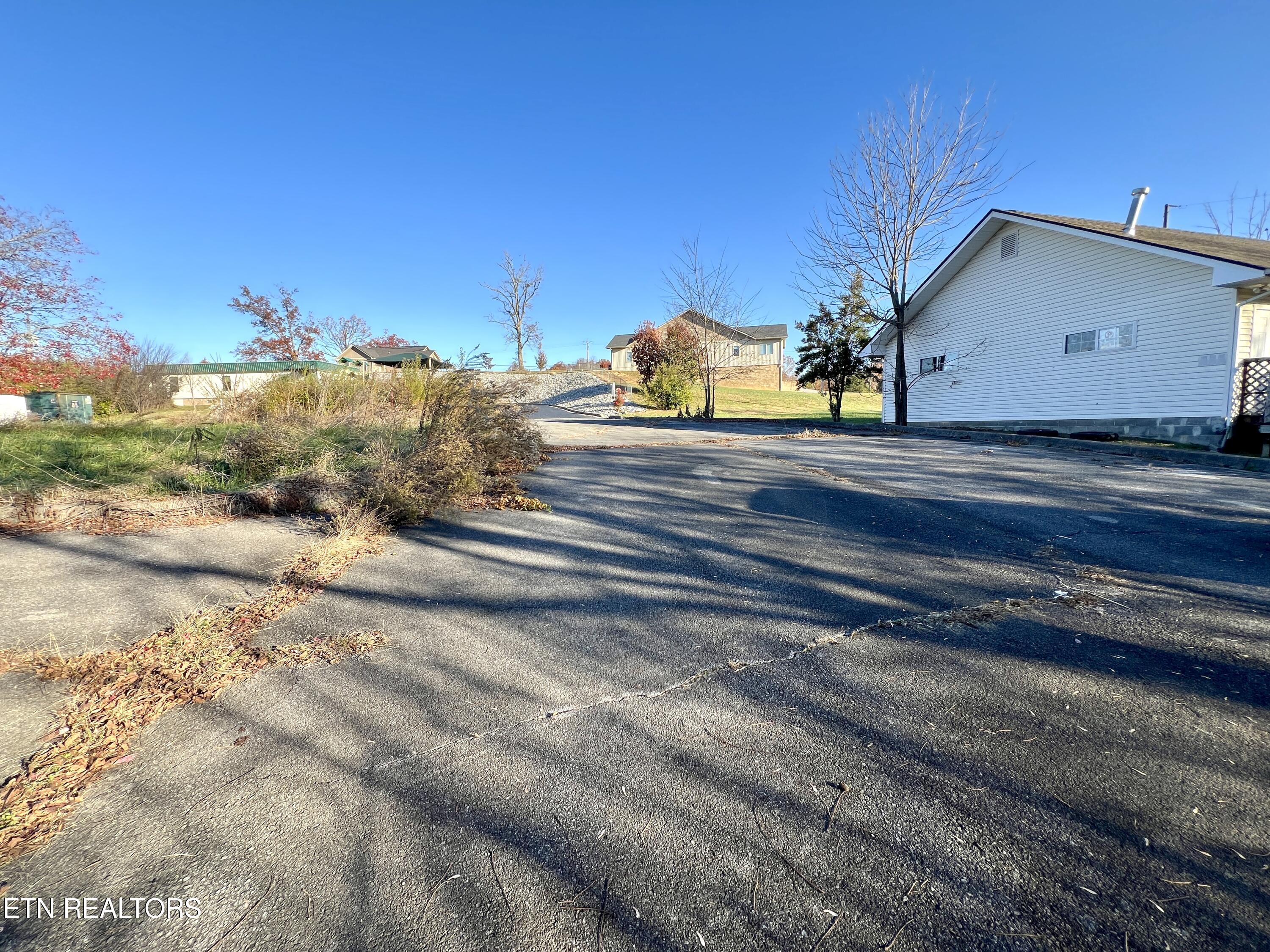 1117 Oak Cluster Drive Sevierville TN 37862