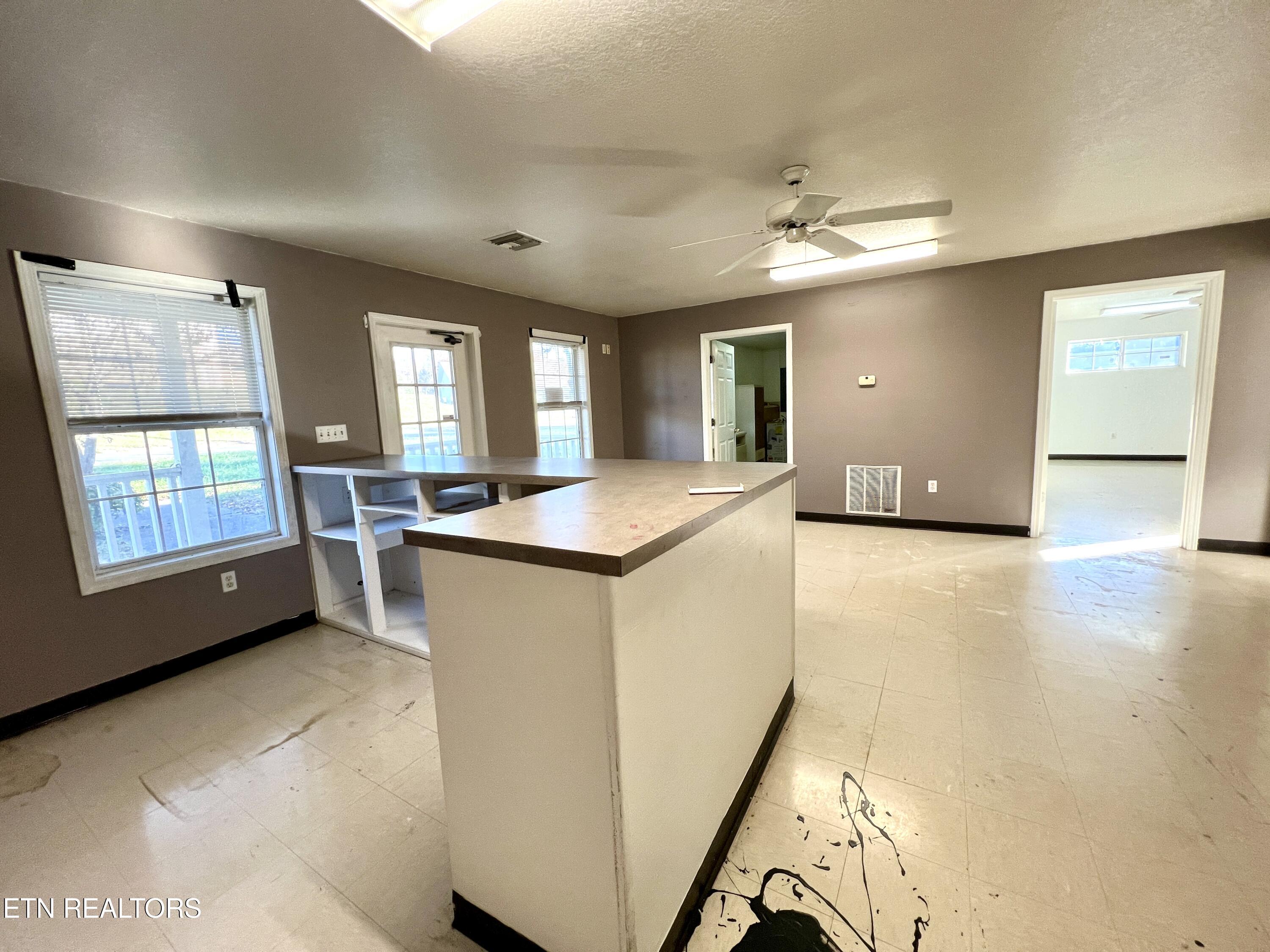 1117 Oak Cluster Drive Sevierville TN 37862