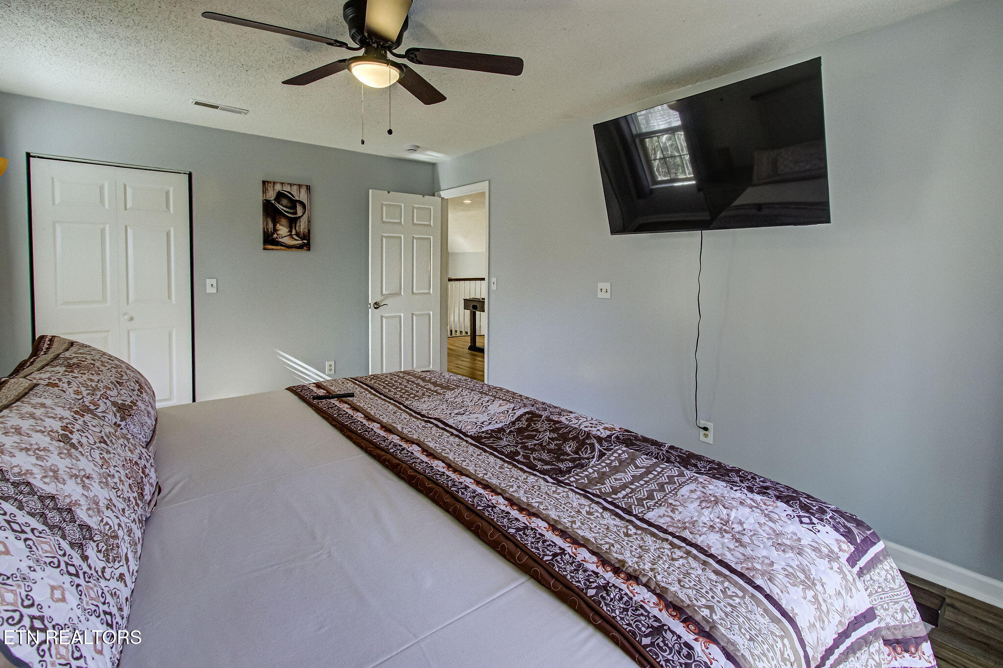 802 Crystal Branch Way Gatlinburg TN 37738