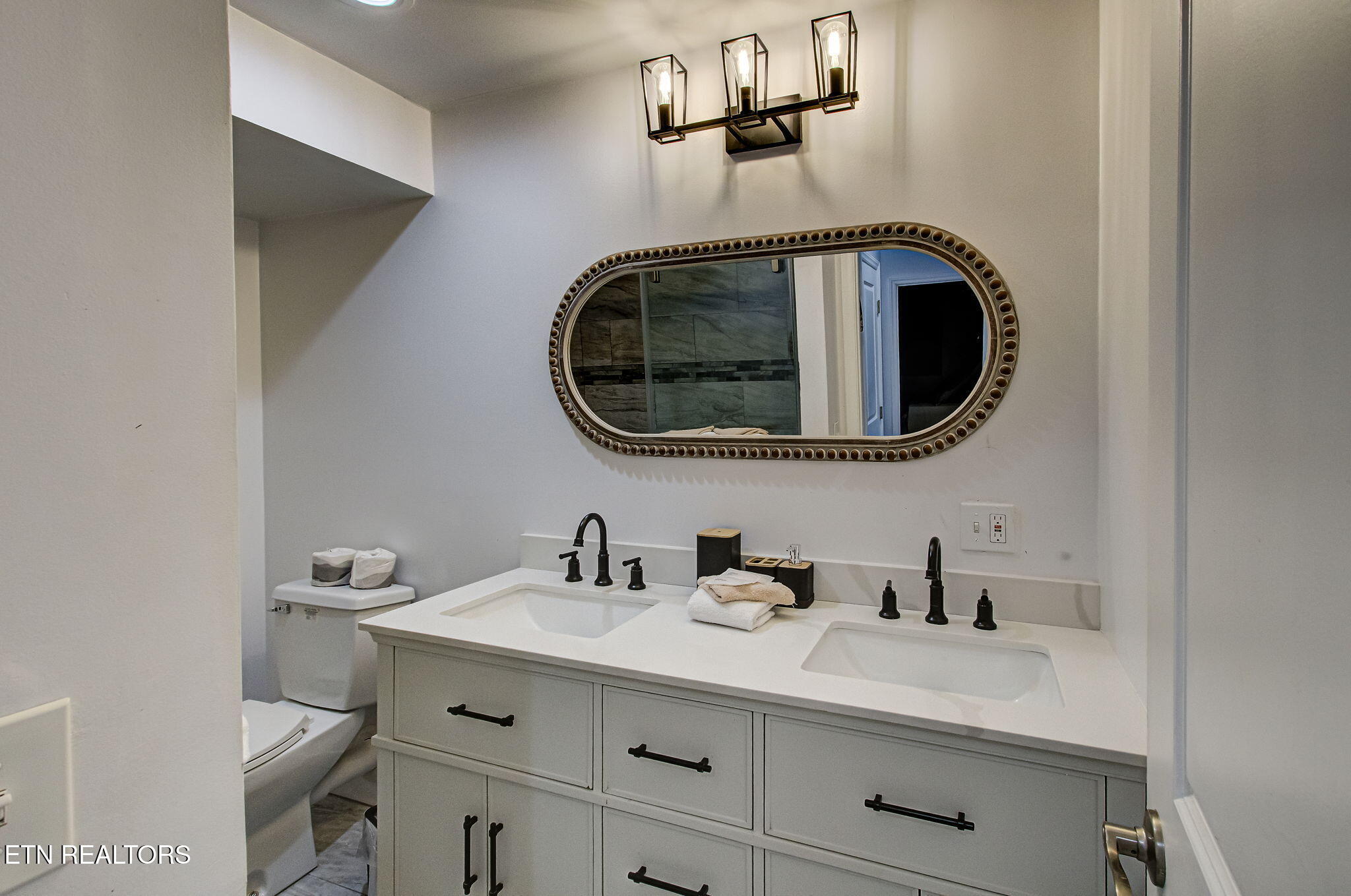 802 Crystal Branch Way Gatlinburg TN 37738