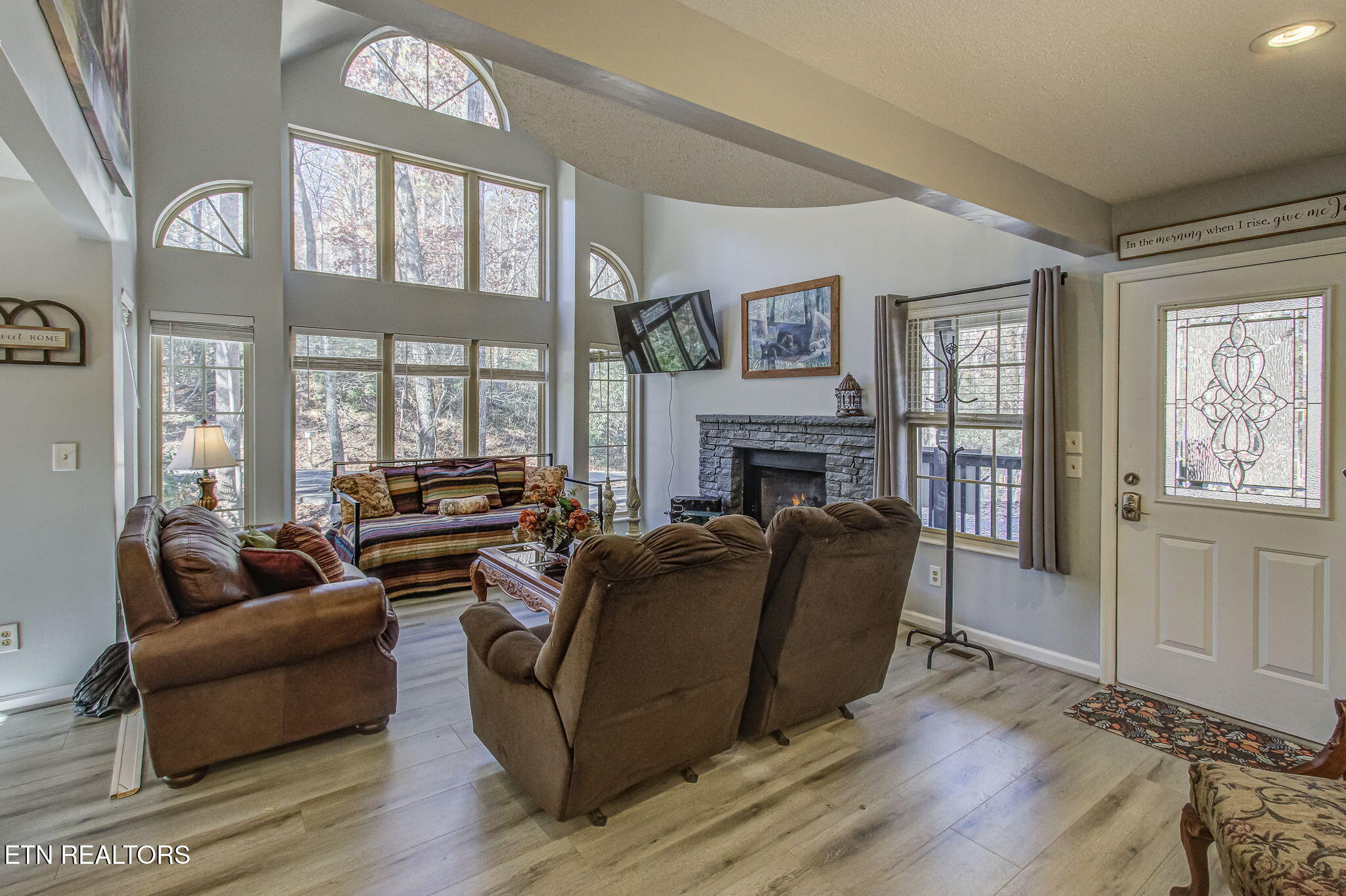 802 Crystal Branch Way Gatlinburg TN 37738