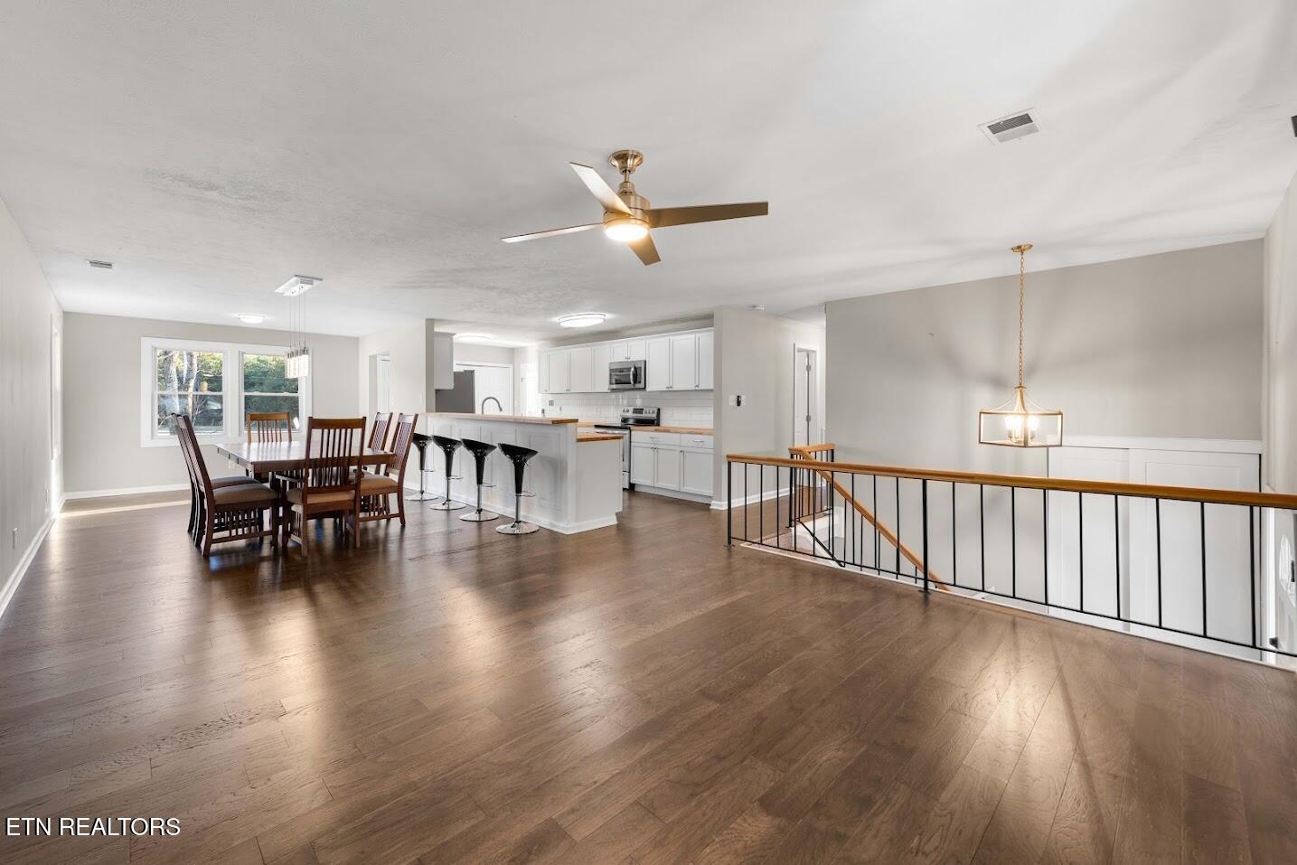 104 Macon Lane Oak Ridge TN 37830