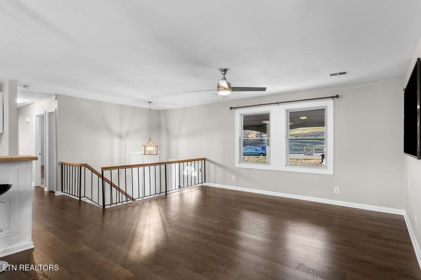 104 Macon Lane Oak Ridge TN 37830