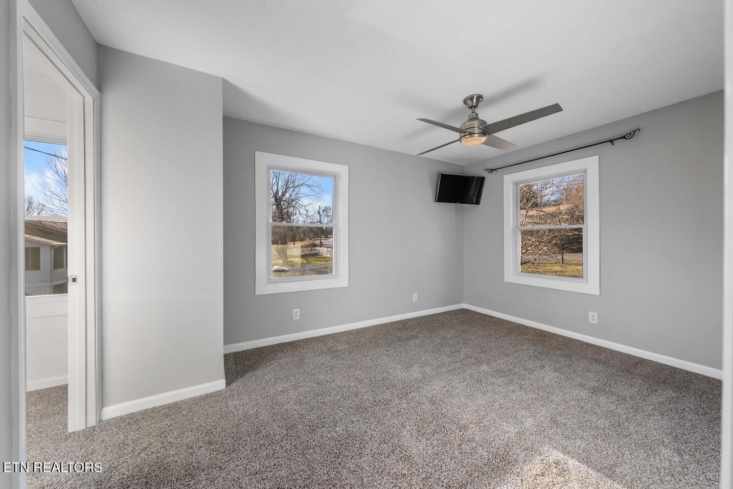 104 Macon Lane Oak Ridge TN 37830