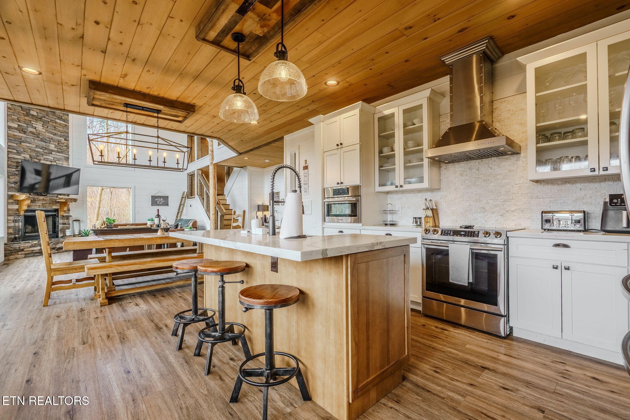 868 Cliff Branch Road Gatlinburg TN 37738