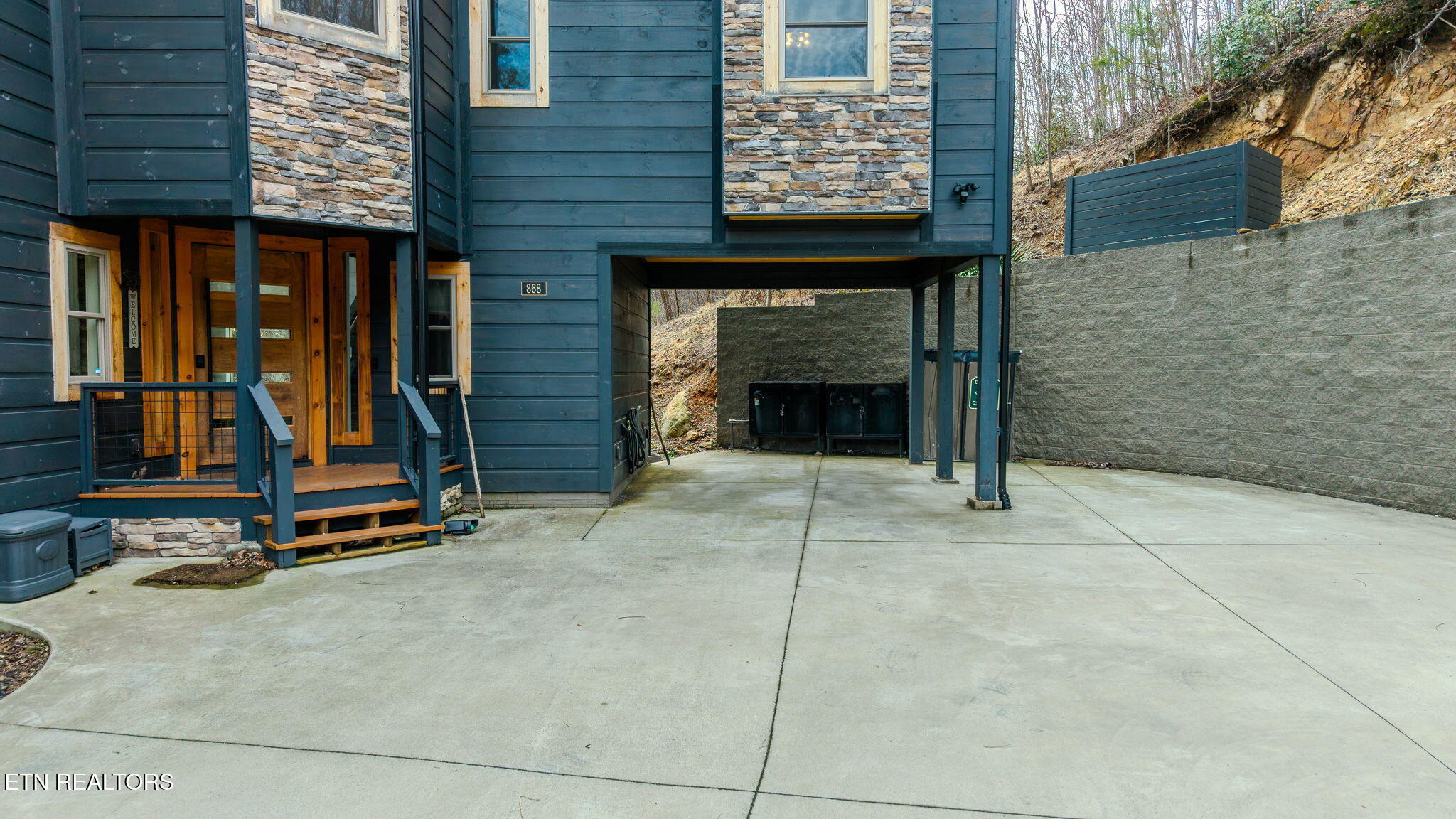 868 Cliff Branch Road Gatlinburg TN 37738