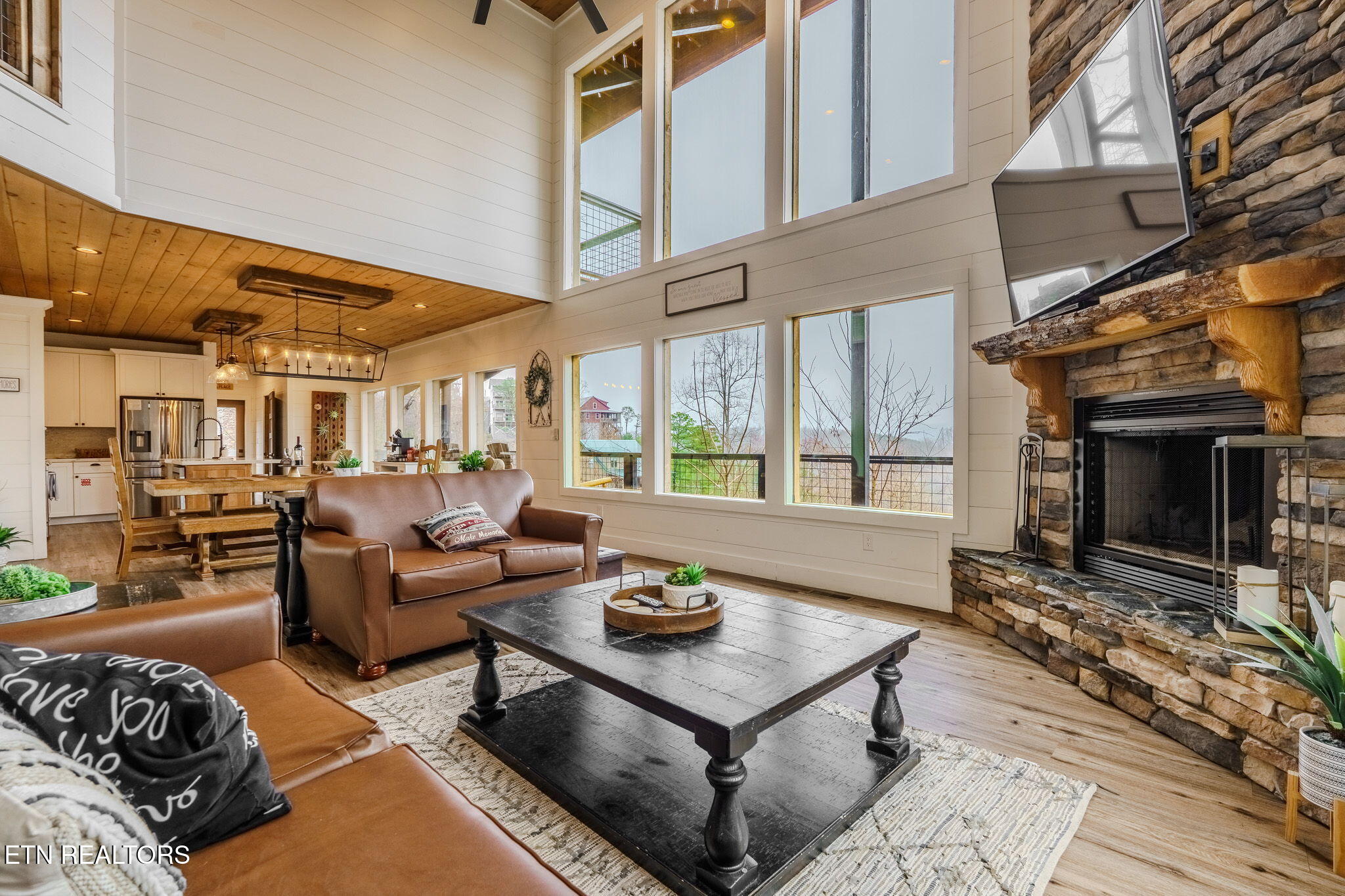868 Cliff Branch Road Gatlinburg TN 37738