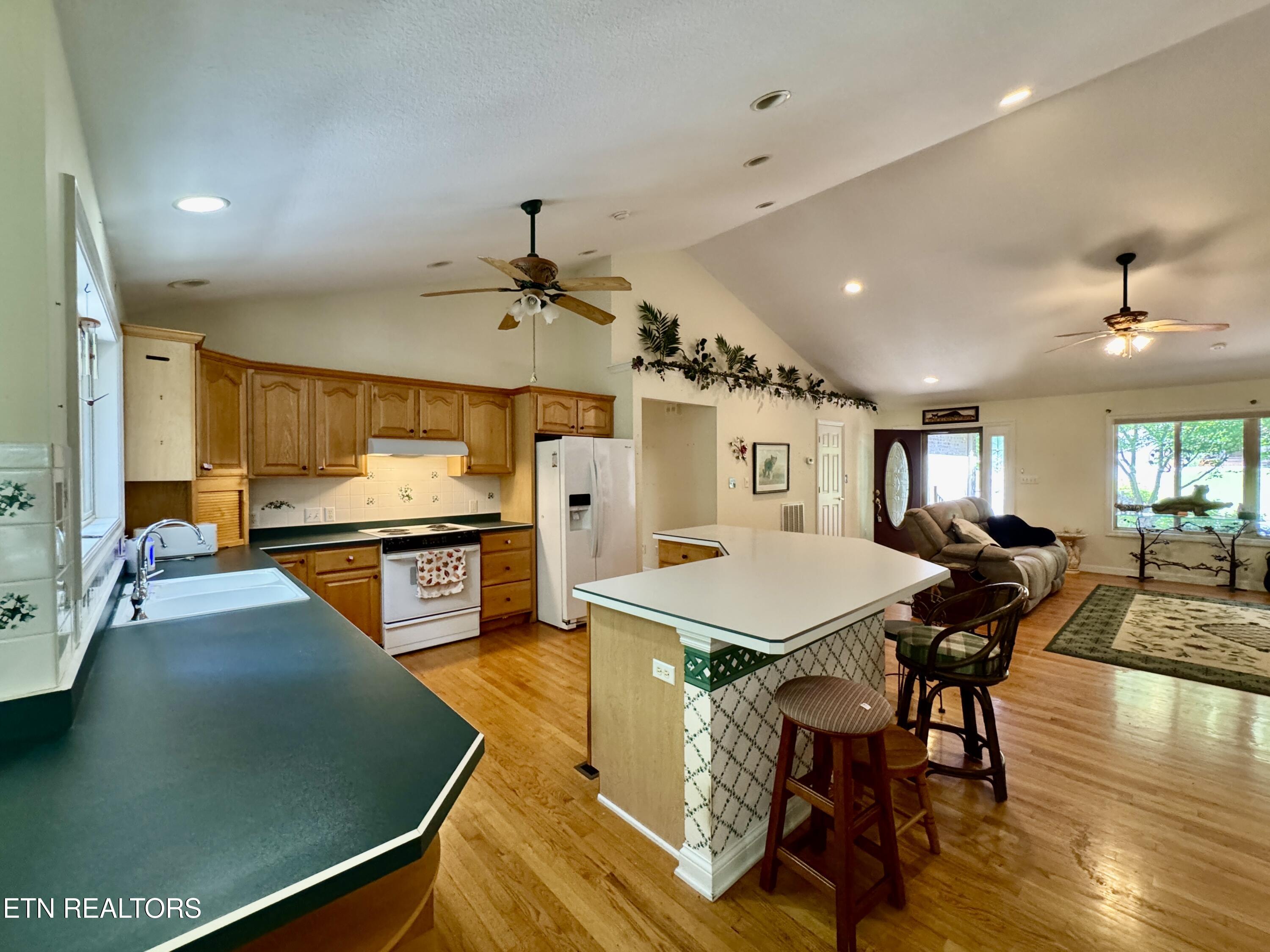 508 Skiatook Court Loudon TN 37774