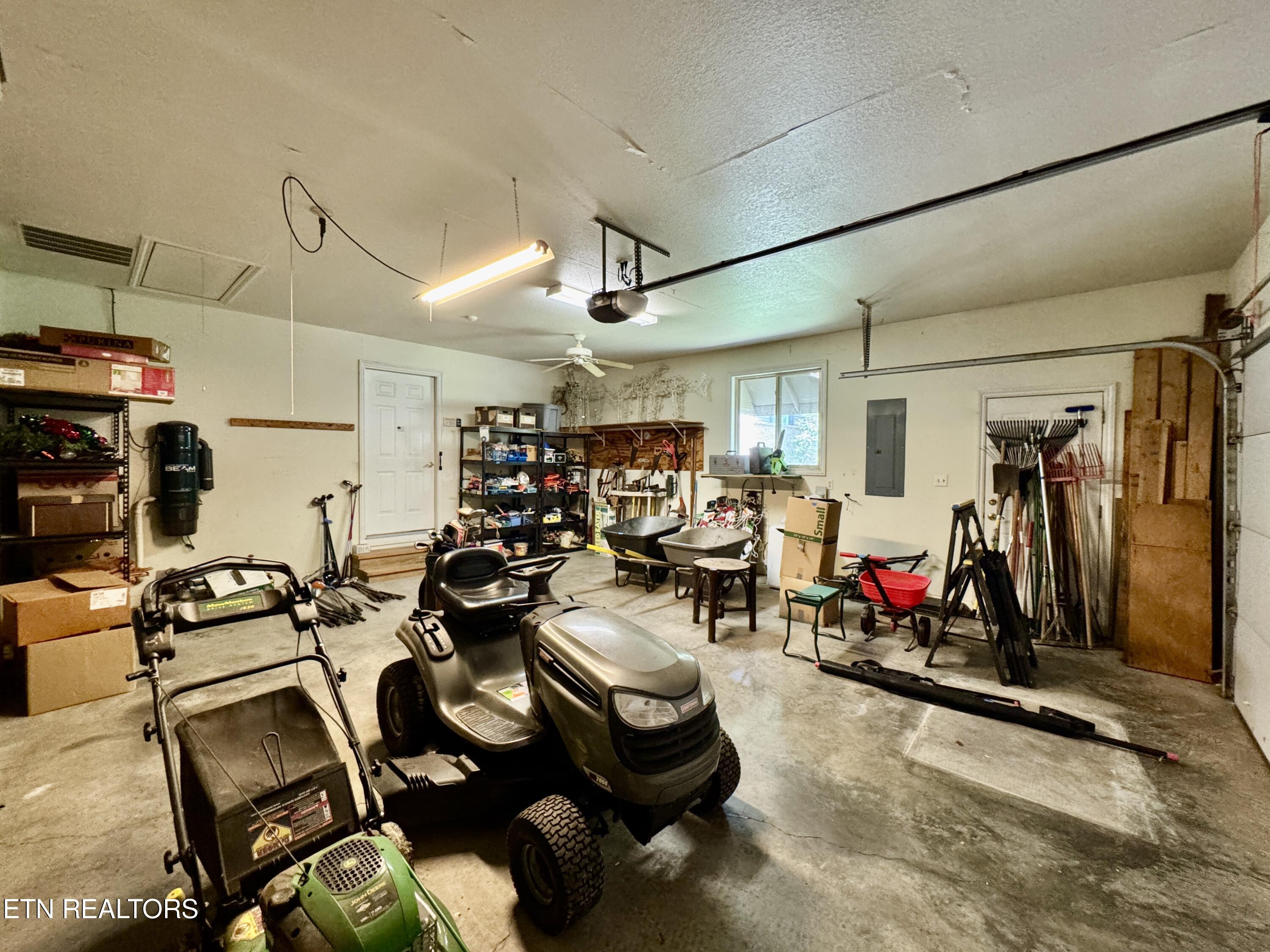 508 Skiatook Court Loudon TN 37774