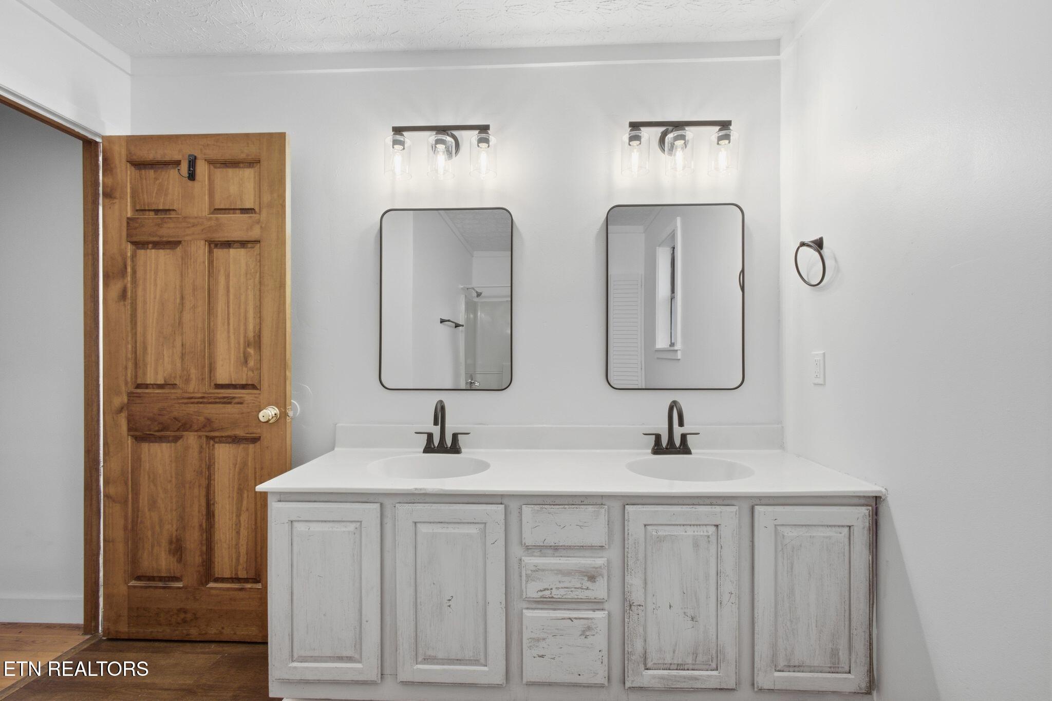 2471 Tranquility Way Newport TN 37821