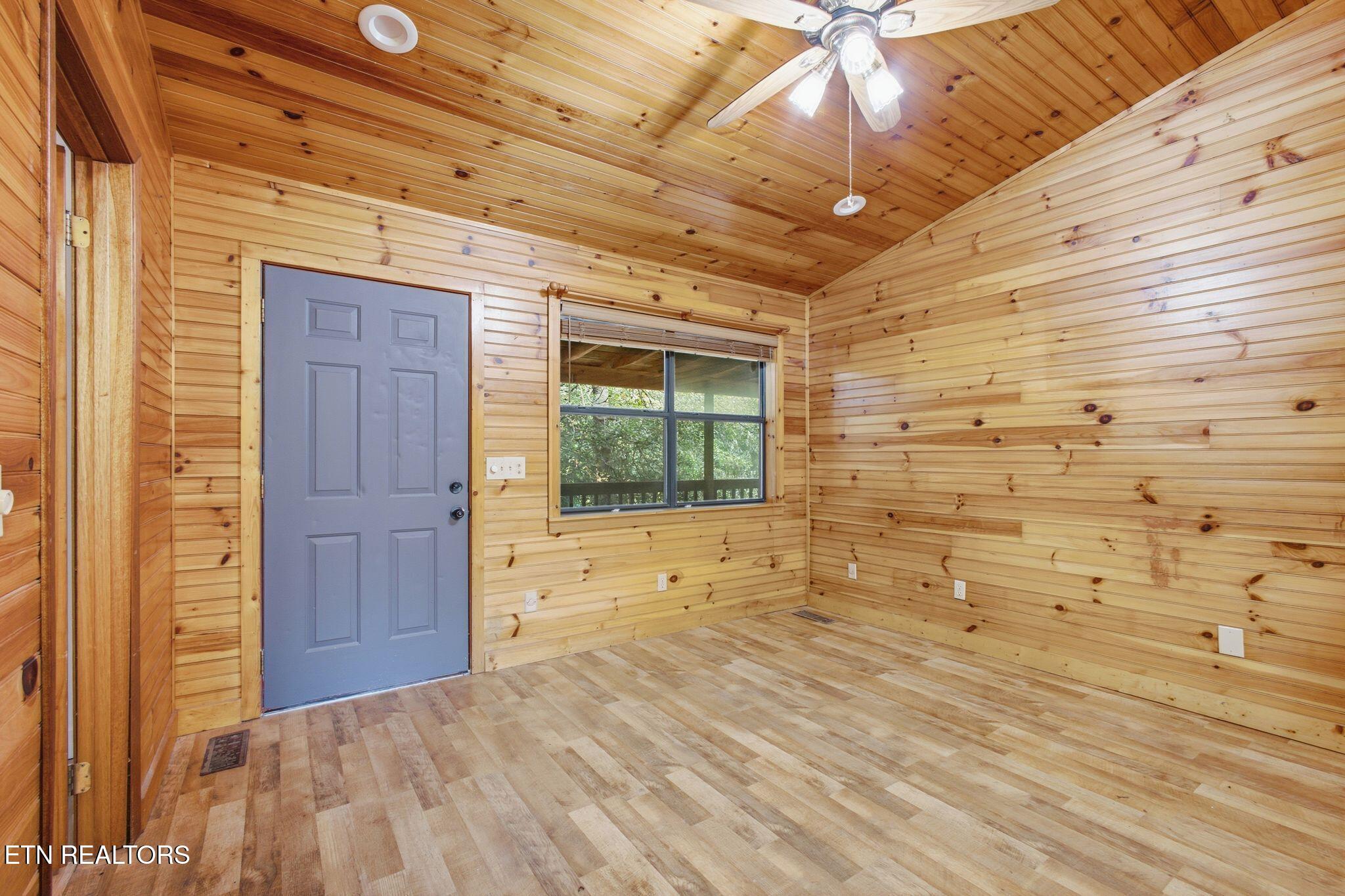 2471 Tranquility Way Newport TN 37821